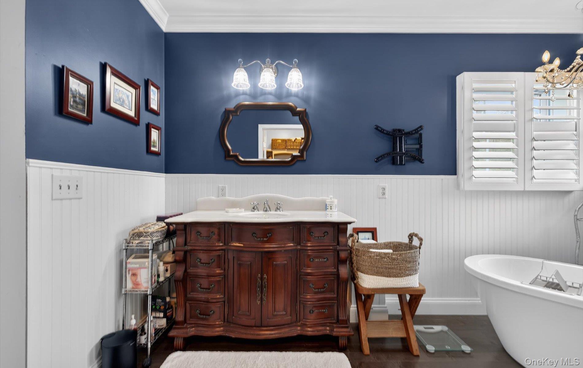 #20 photo, 108 Awixa Avenue, सफ़ोक काउंटी Bay Shore , NY 11706