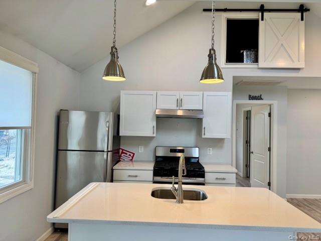 #7 photo, 9 Greenwich Avenue, Bayville , NY 11709