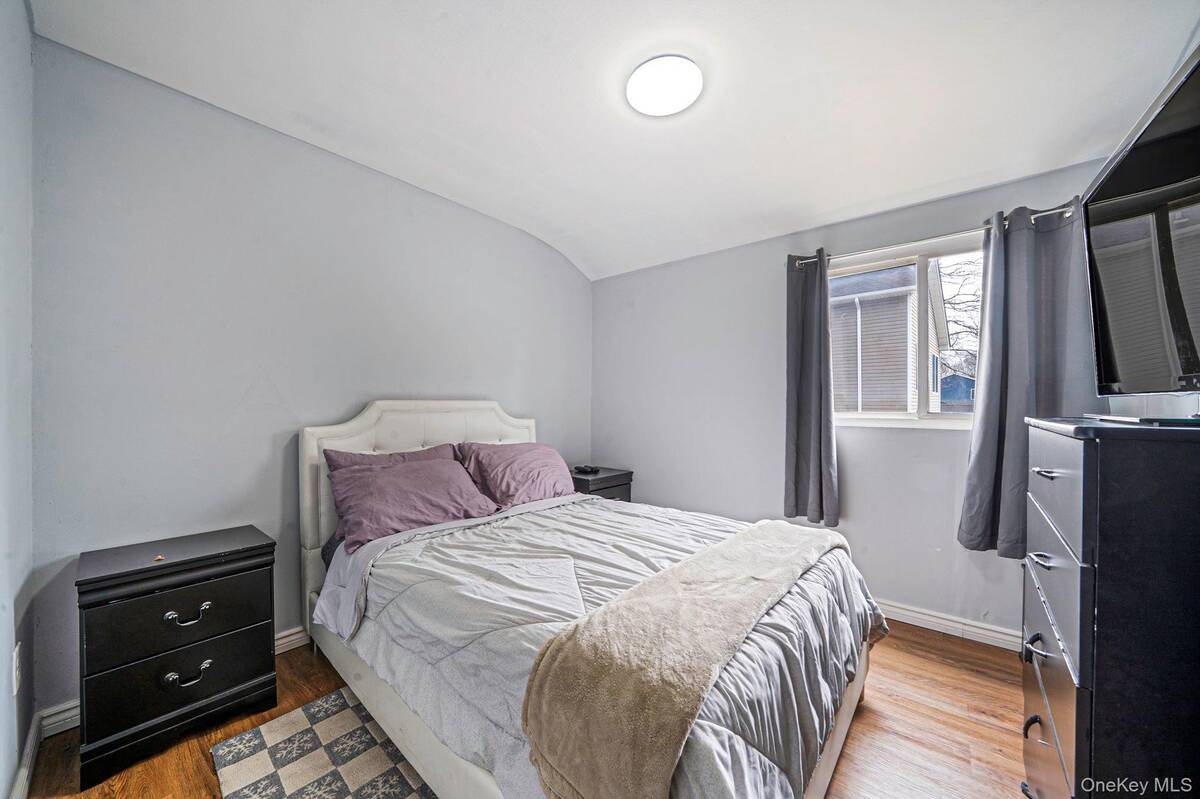 #11 photo, 83 Revilo Avenue, Shirley , NY 11967