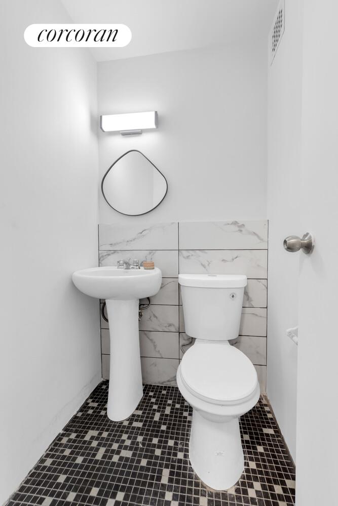 #4 photo, 609 COLUMBUS Avenue, ম্যানহাটন Upper West Side , NY 10024