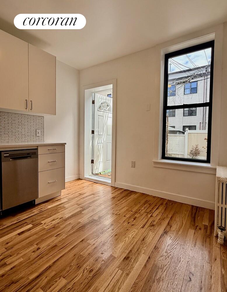 #3 photo, Brooklyn, Bushwick , NY 11221