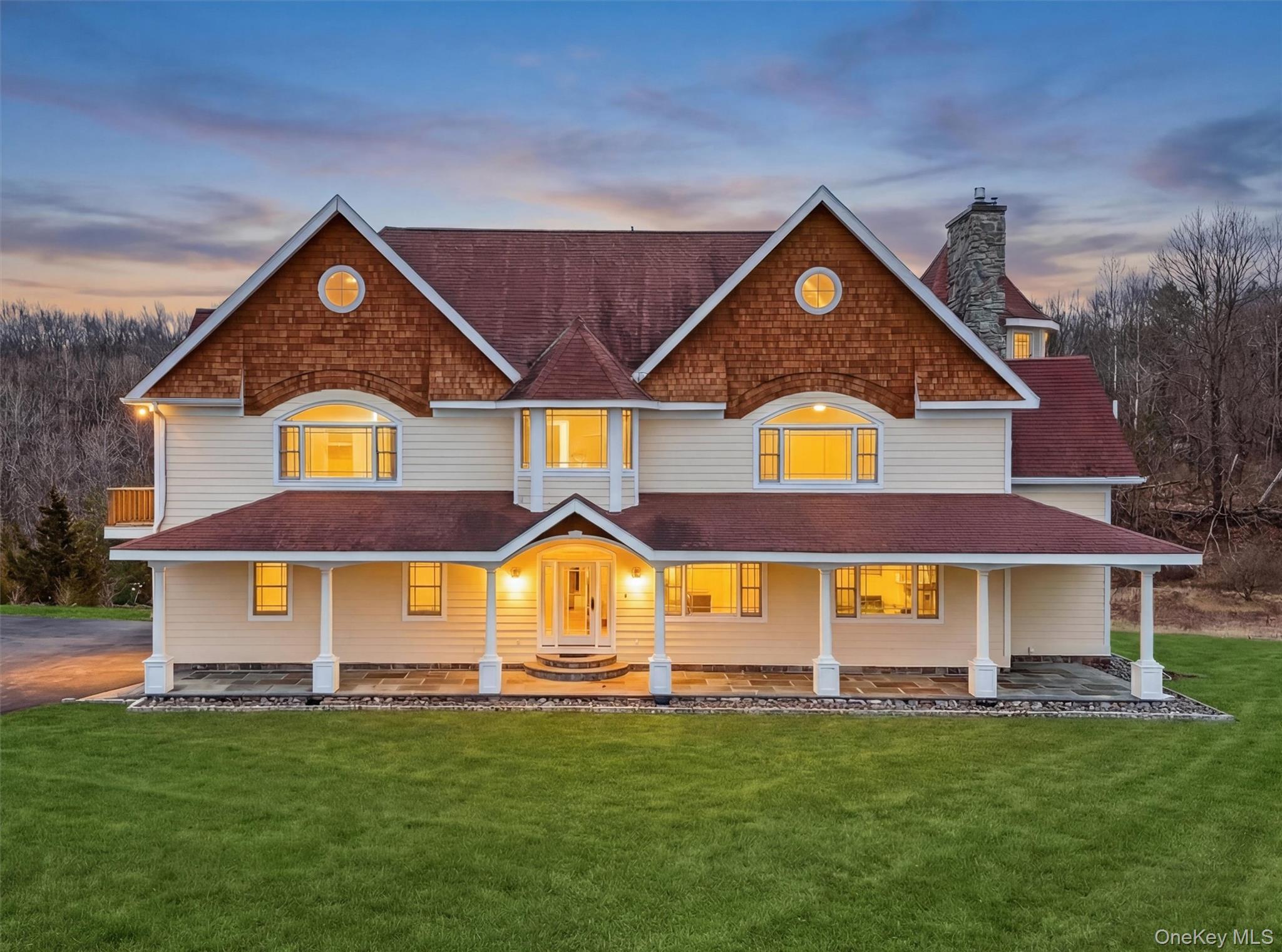 #1 photo, 48 Eastview Lane, Red Hook , NY 12571