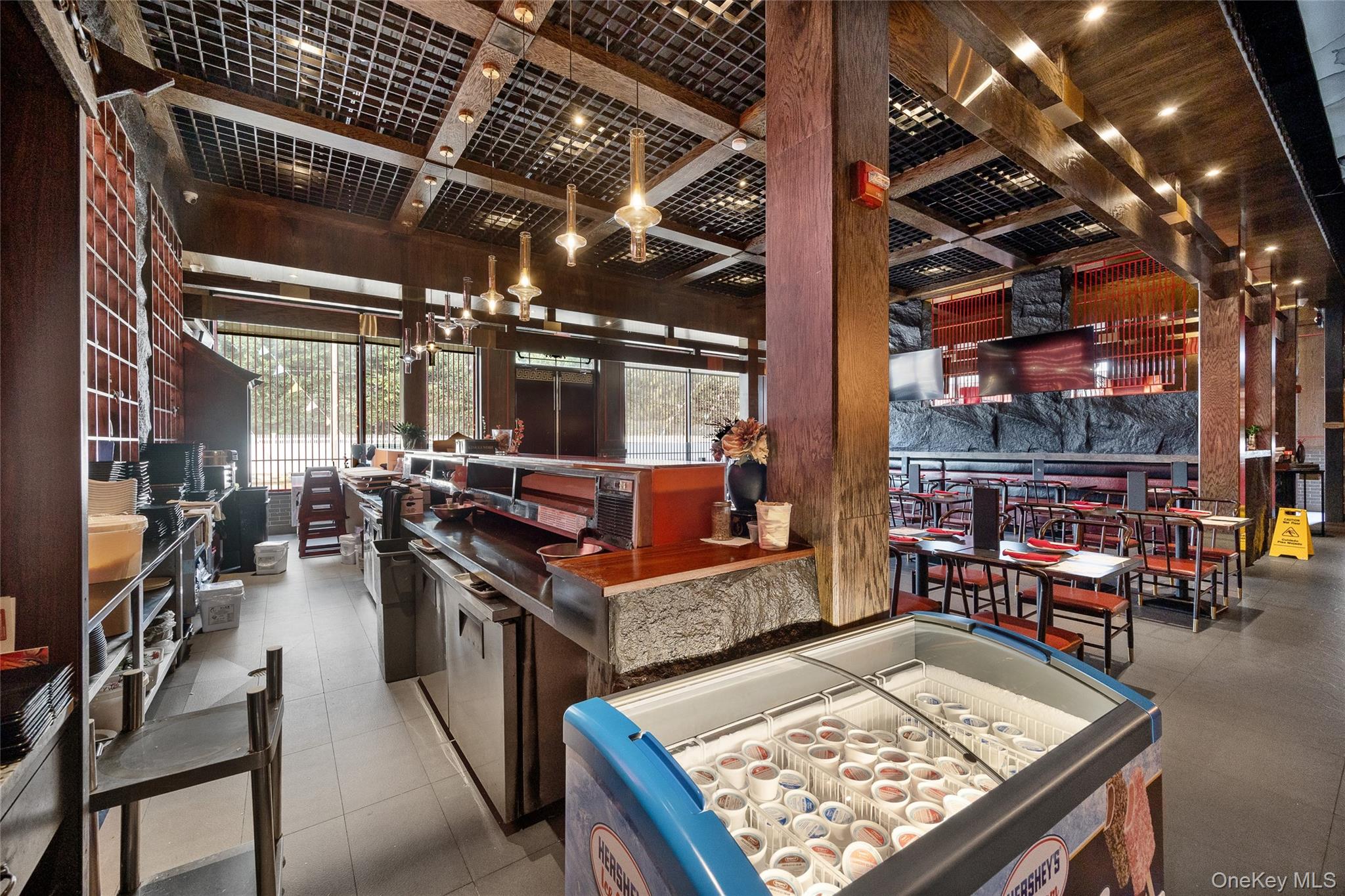 #11 photo, 45 Carmans Road, Massapequa , NY 11758