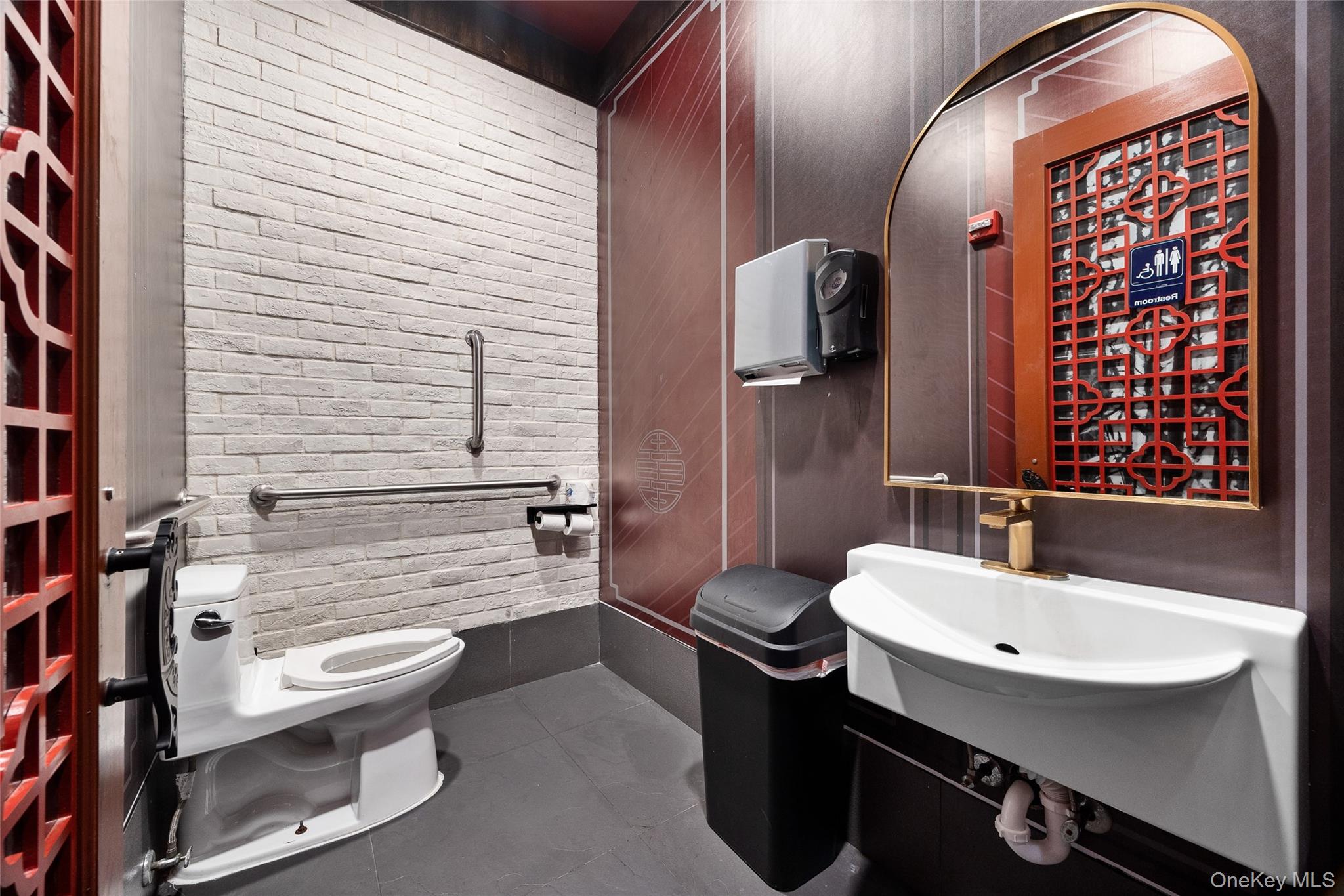 #15 photo, 45 Carmans Road, Massapequa , NY 11758