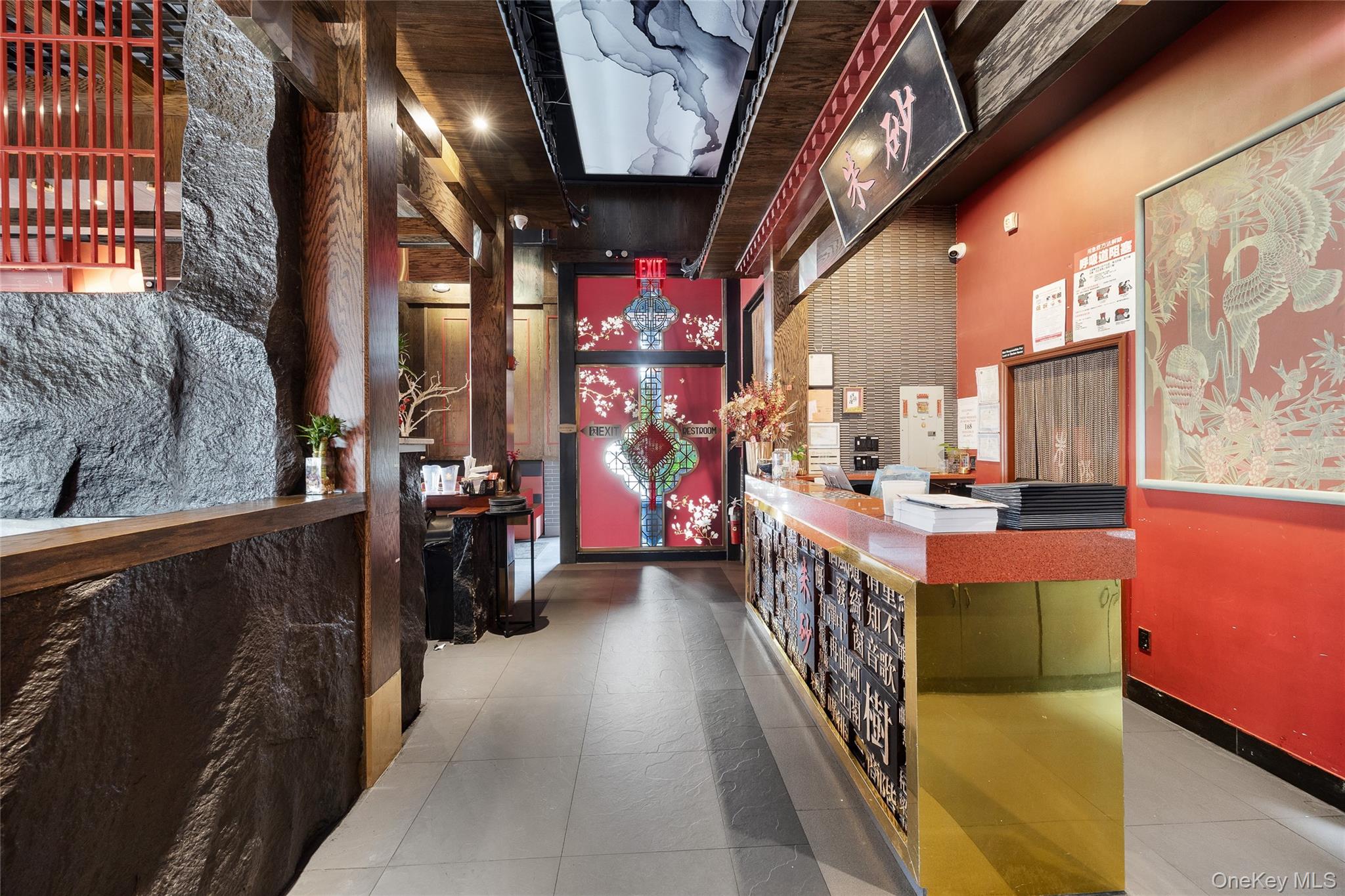 #6 photo, 45 Carmans Road, Massapequa , NY 11758