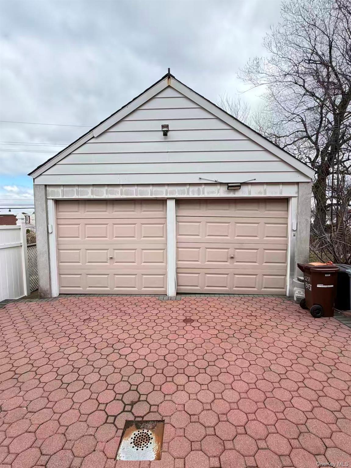 #19 photo, 52-57 84th Street, কুইন্‌স Elmhurst , NY 11373