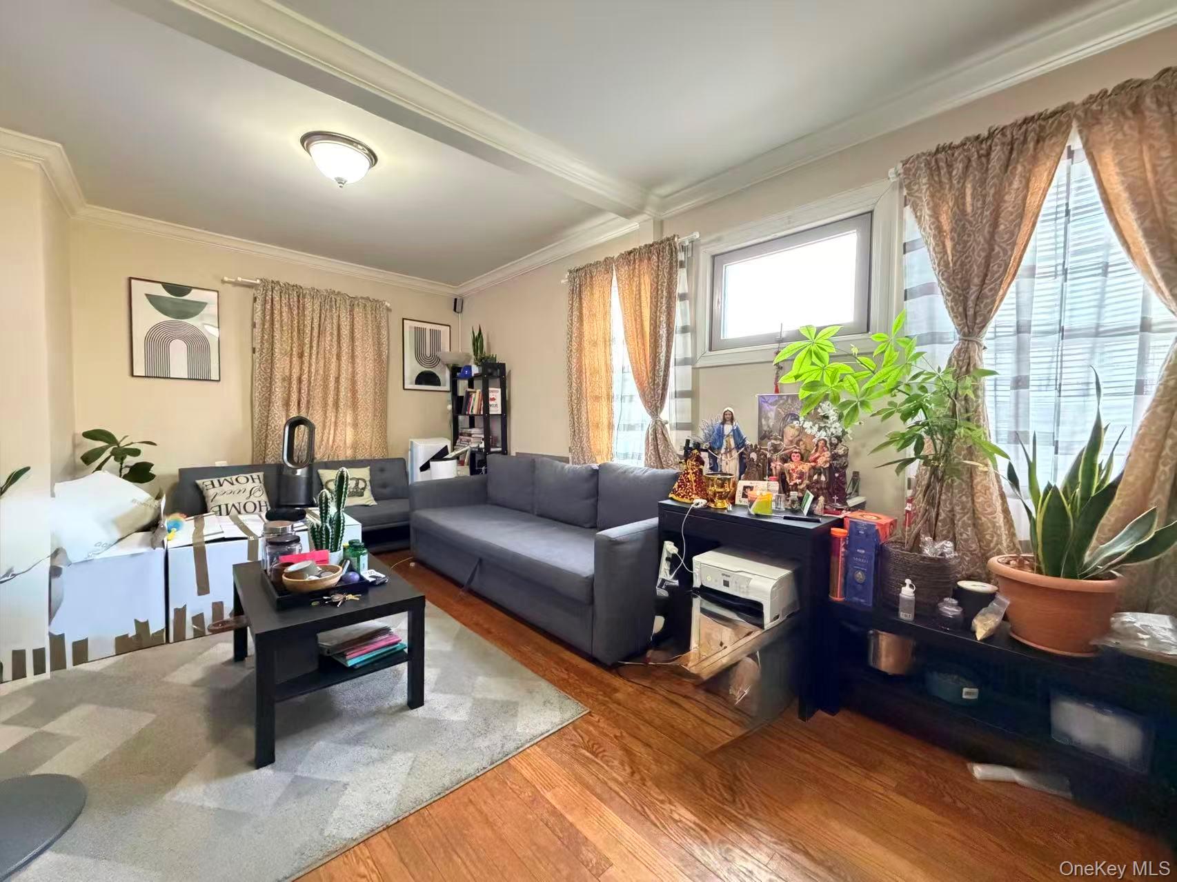 #3 photo, 52-57 84th Street, কুইন্‌স Elmhurst , NY 11373