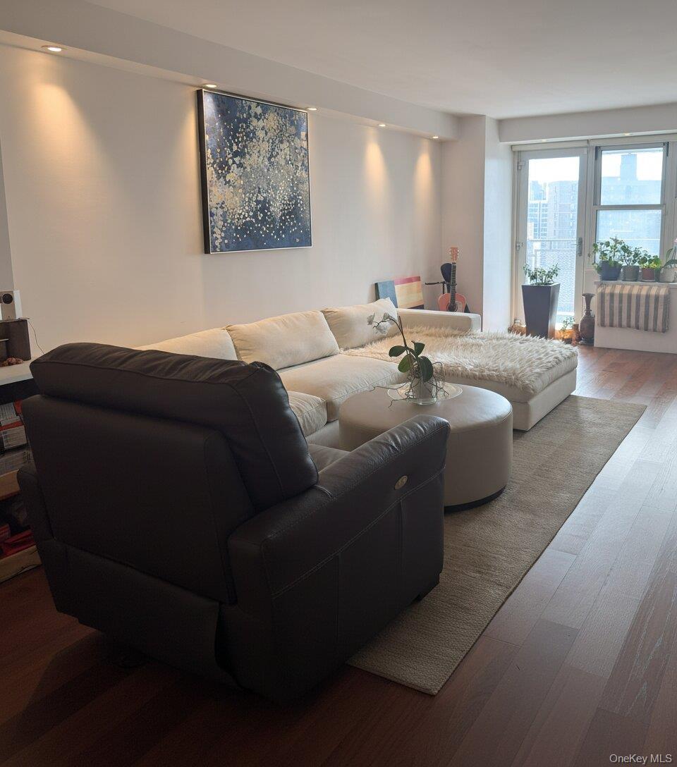 #2 photo, 138-10 Franklin Avenue, Flushing , NY 11355