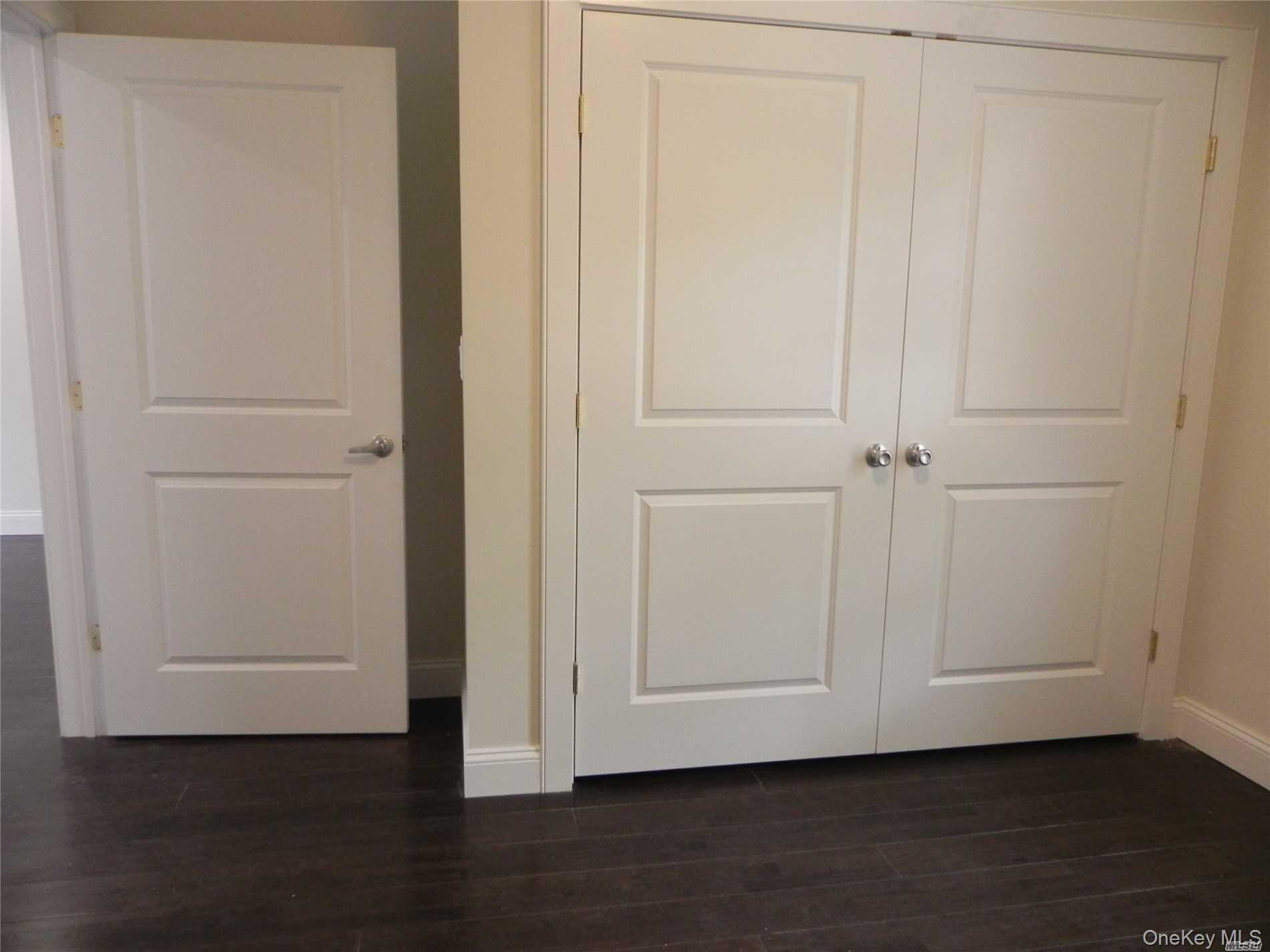 #16 photo, 3 Bryant Avenue, Roslyn , NY 11576