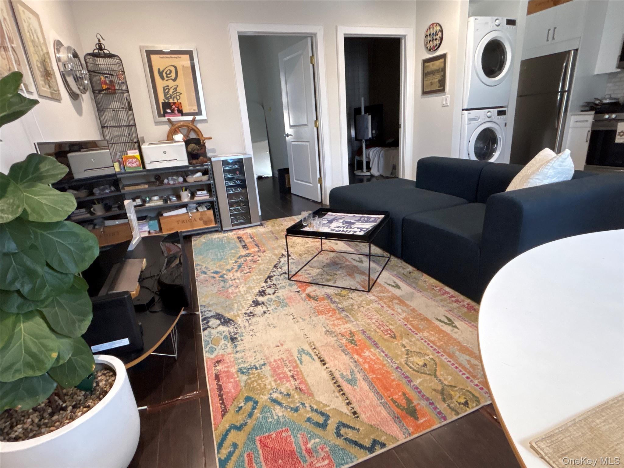 #3 photo, 3 Bryant Avenue, Roslyn , NY 11576