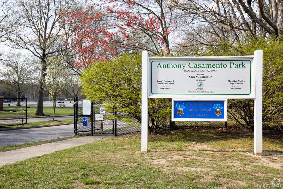 #7 photo, 5 Slade Place, সাফোক কাউন্টি Bay Shore , NY 11706