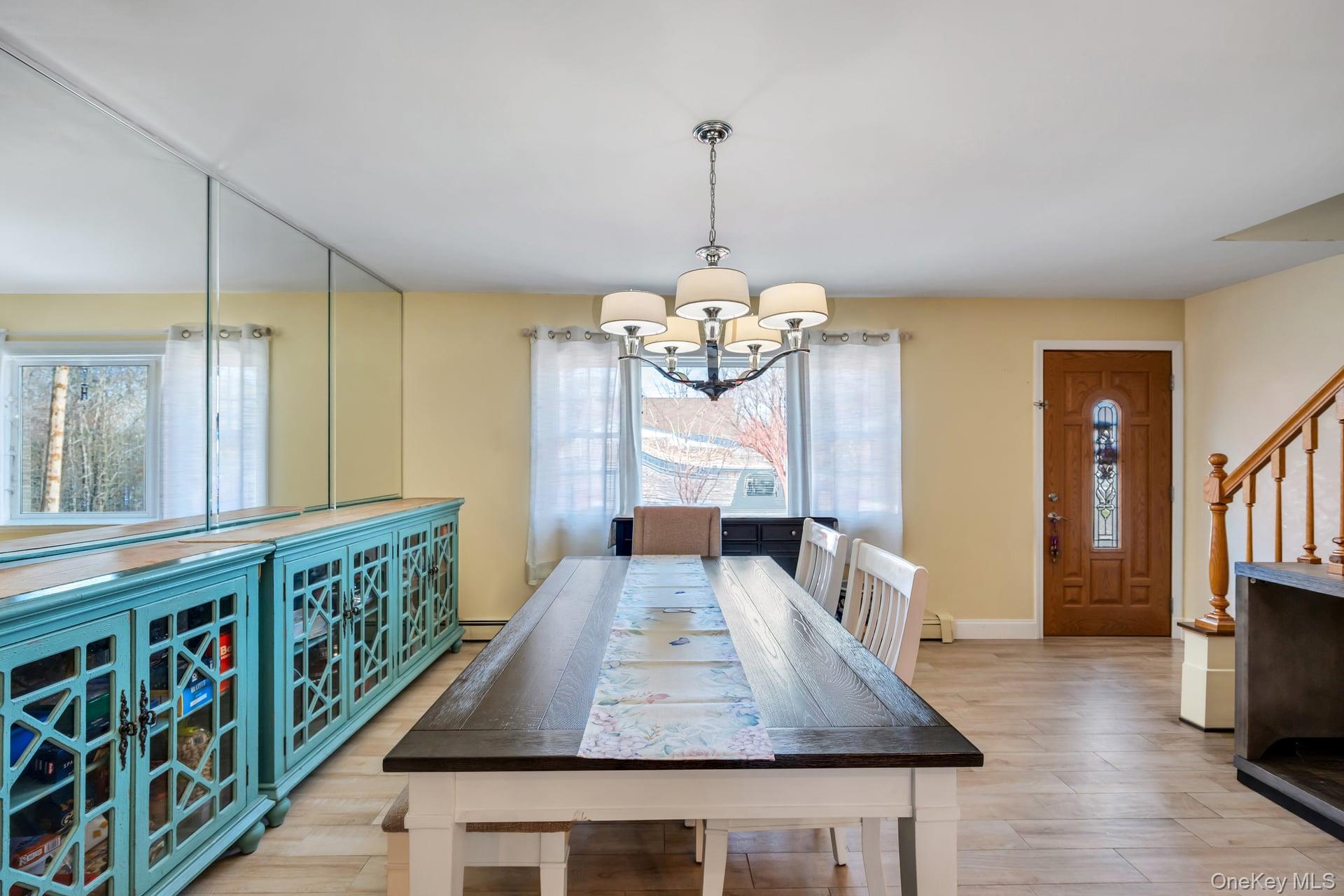 #16 photo, 1659 Lincoln Avenue, Bohemia , NY 11716