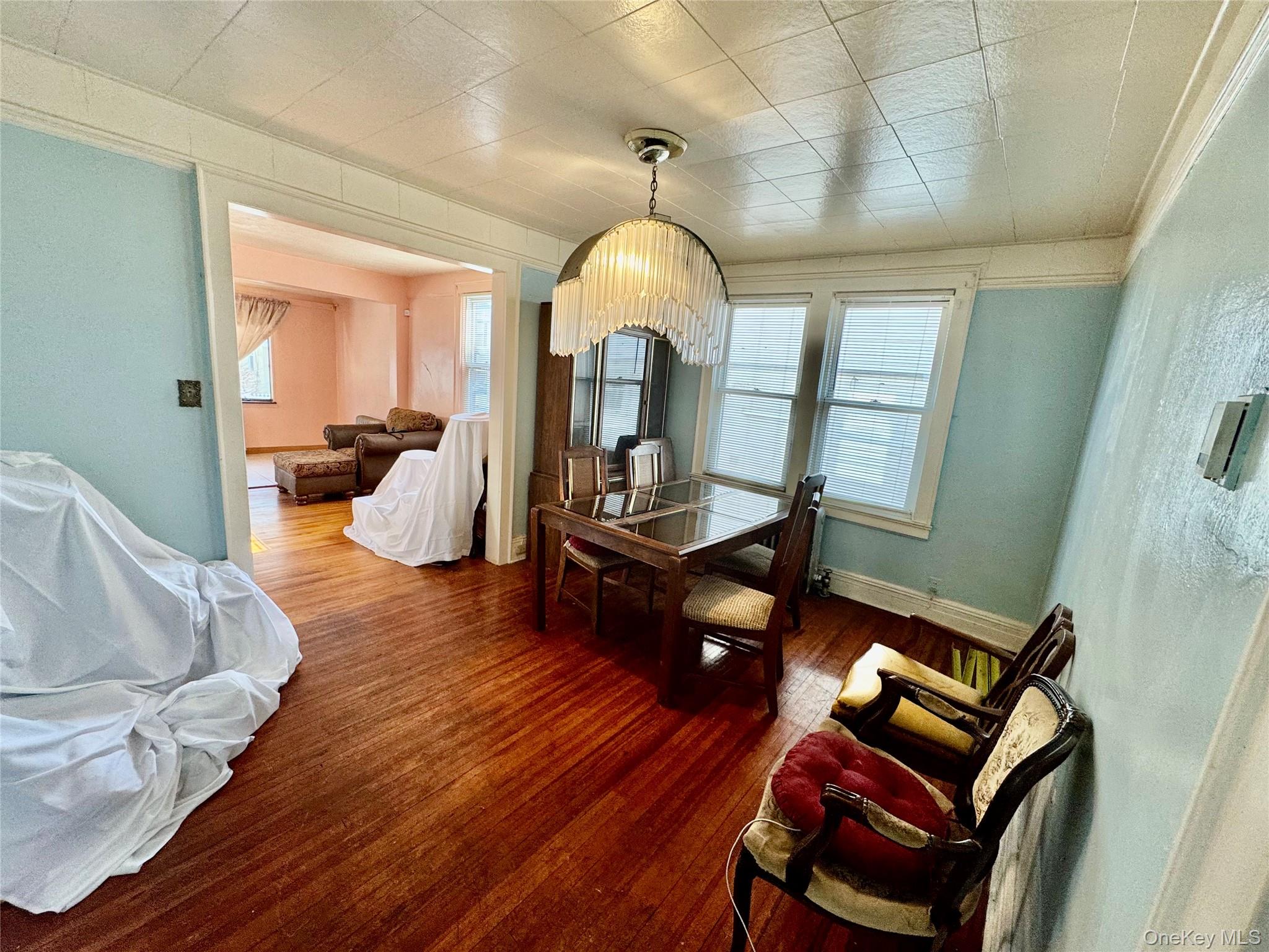 #5 photo, 4 Highland Court, Far Rockaway , NY 11691