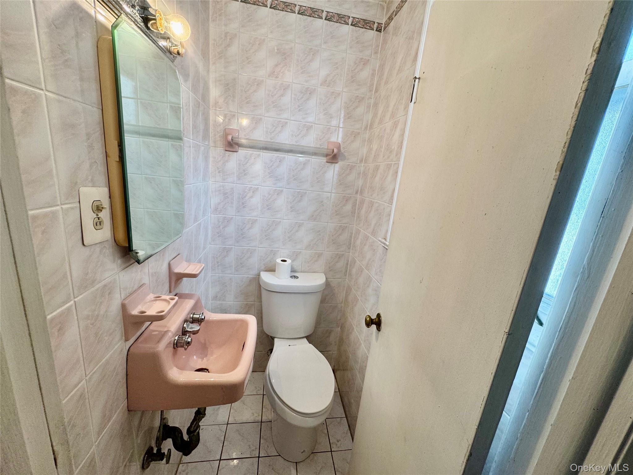 #7 photo, 4 Highland Court, Far Rockaway , NY 11691