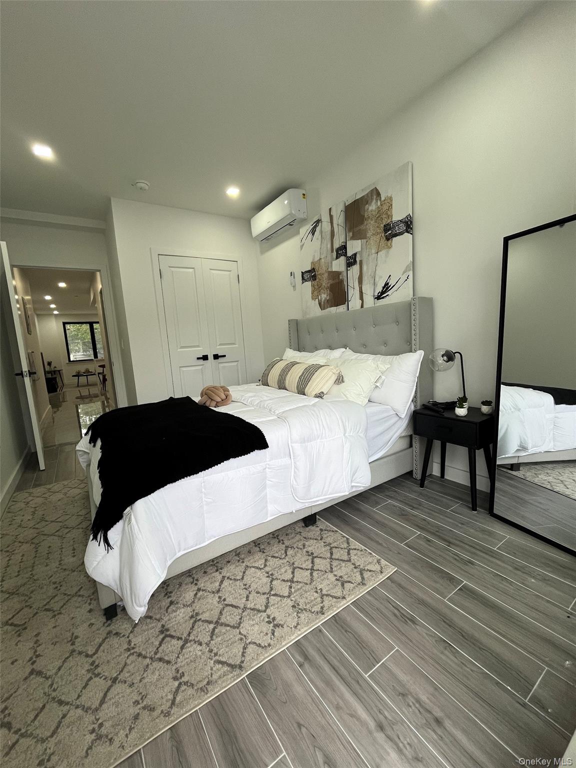 #8 photo, 941 57TH Street, Brooklyn , NY 11219