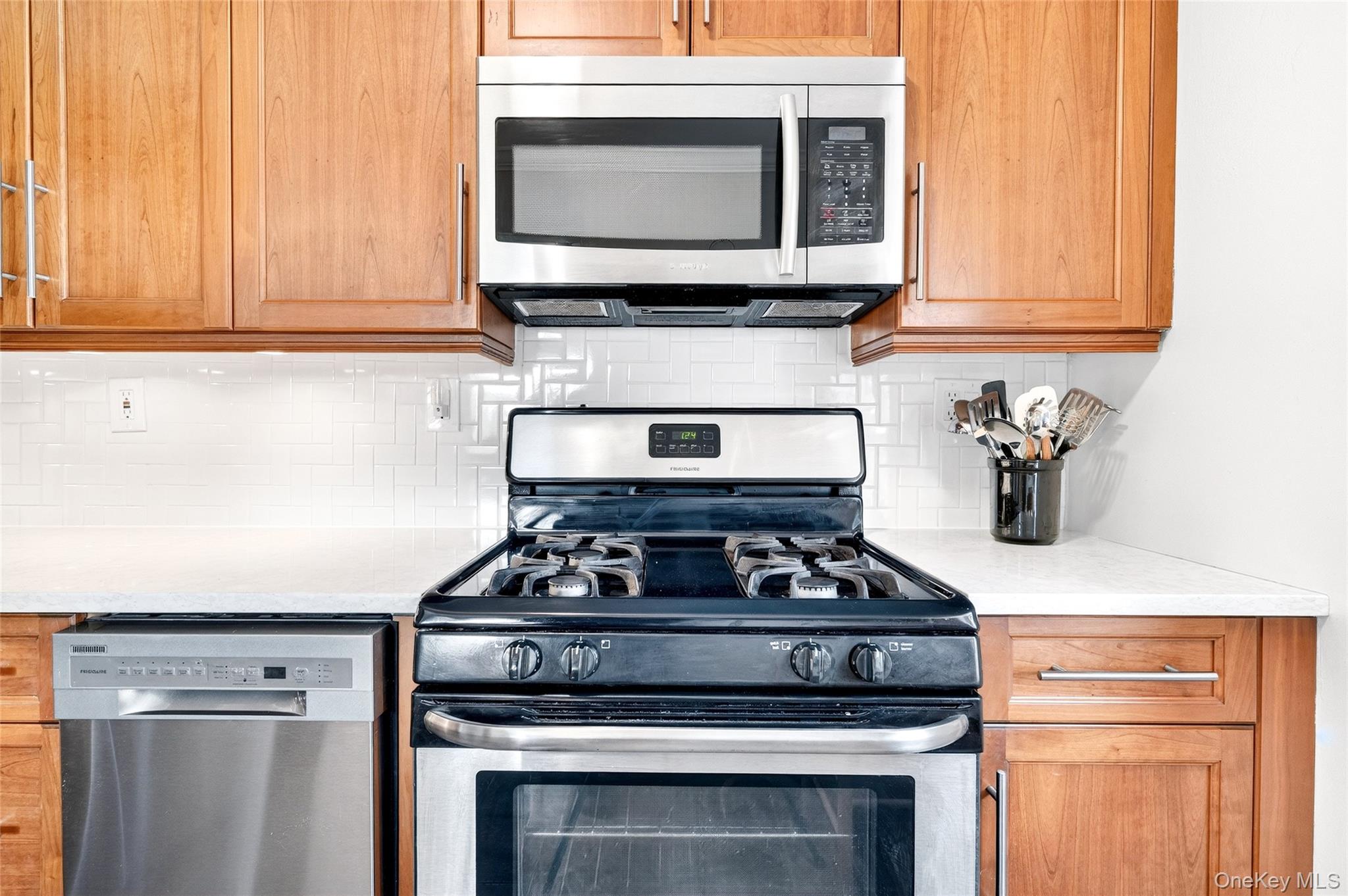 #15 photo, 225 N Middletown Road, Pearl River , NY 10965