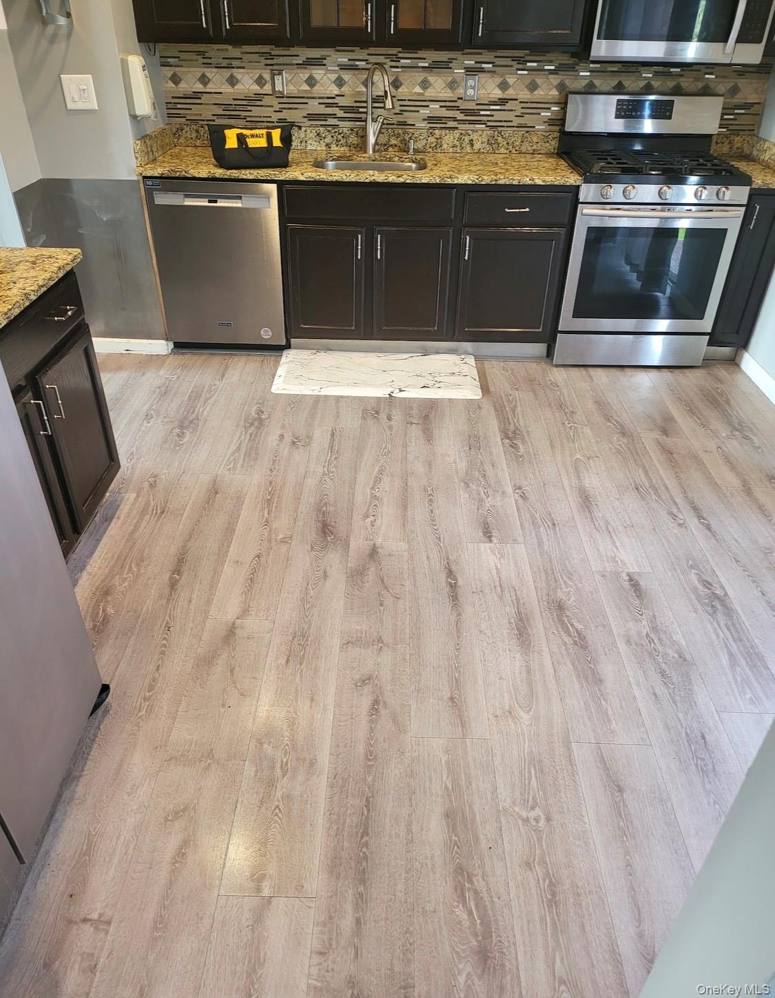 #6 photo, 20 Tammy Drive, Middletown , NY 10941