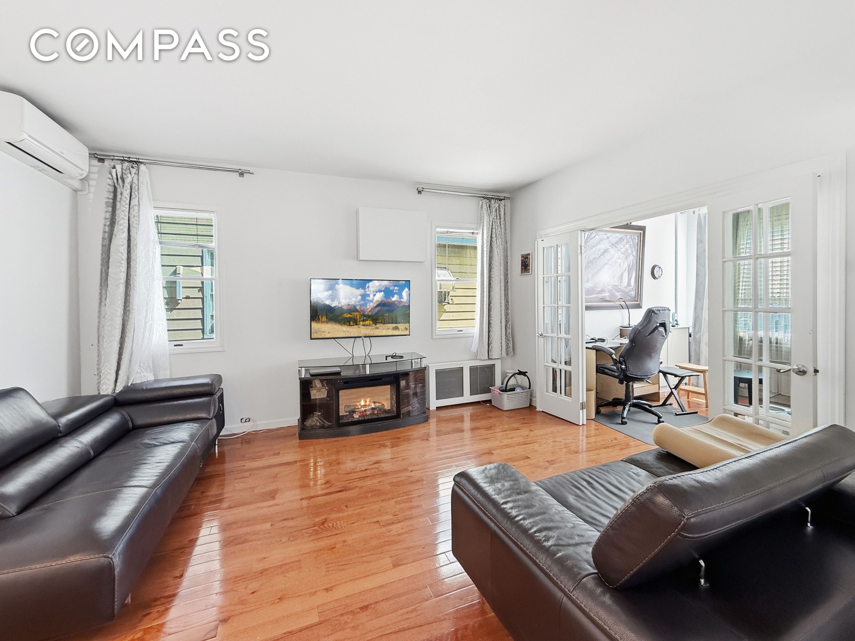 #7 photo, 3735 Oceanic Avenue, Coney Island , NY 11224