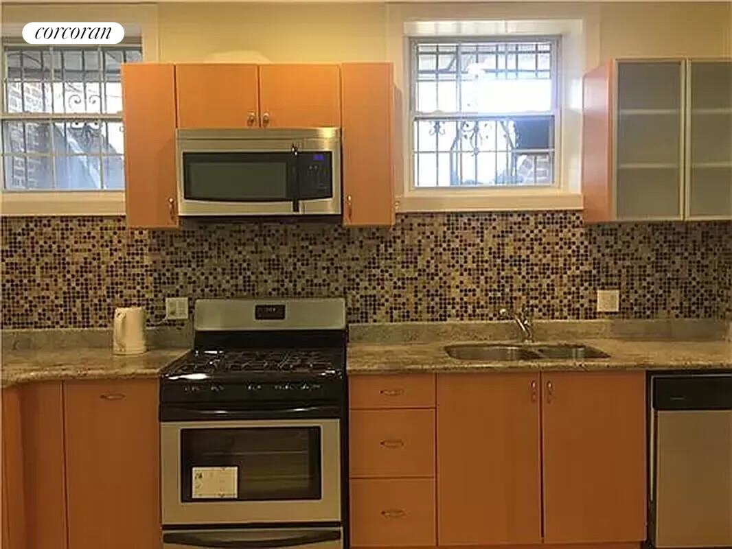 #19 photo, 67 SEELEY Street, Windsor Terrace , NY 11218