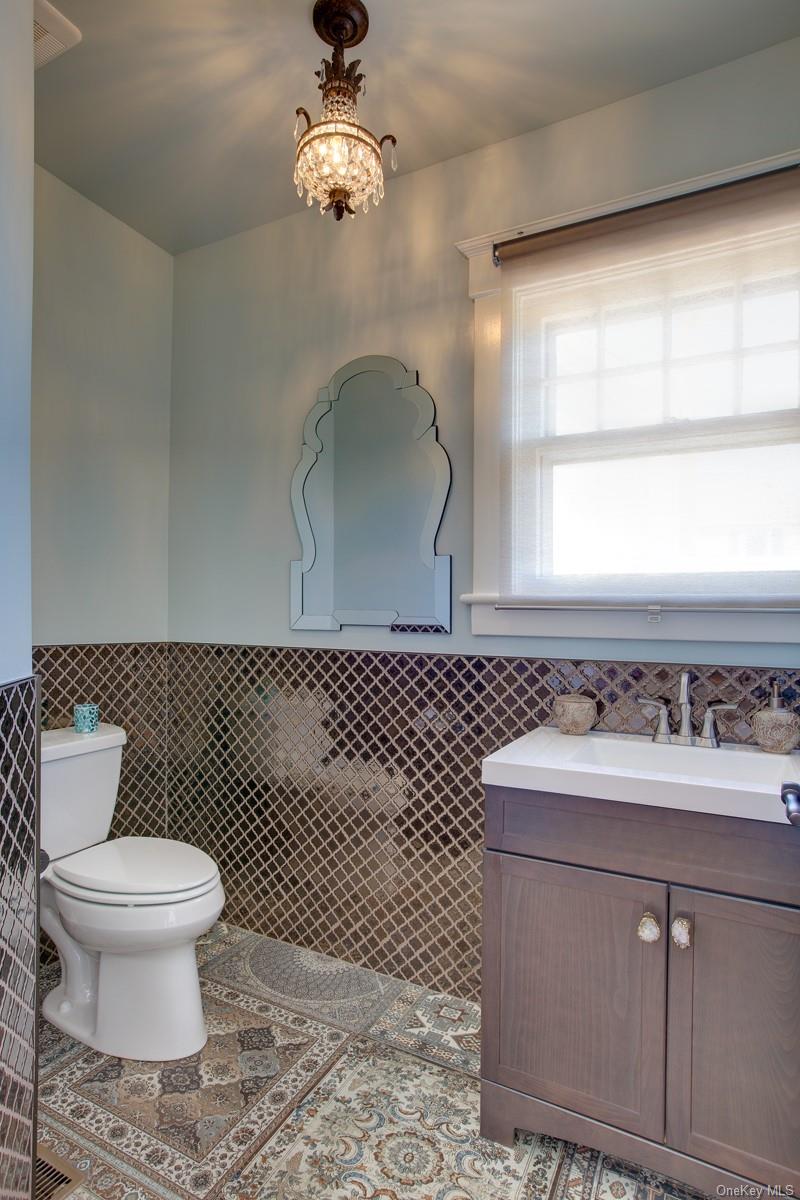 #8 photo, 21 E Second Street, Riverhead , NY 11901