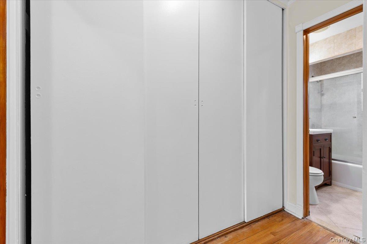 #17 photo, 87-18 Marengo Street, Hollis , NY 11423