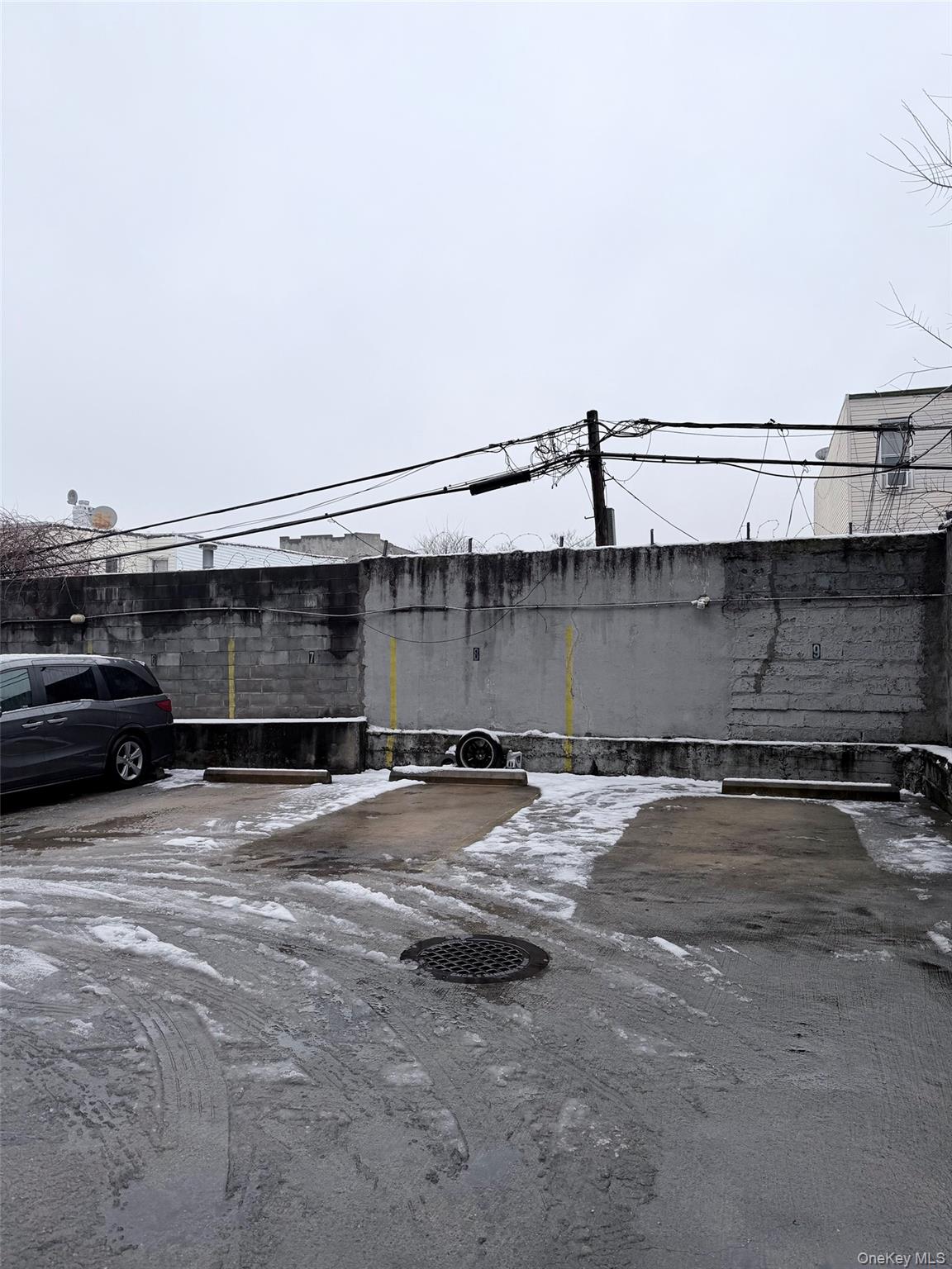 #8 photo, 755 40TH Street, Brooklyn , NY 11232