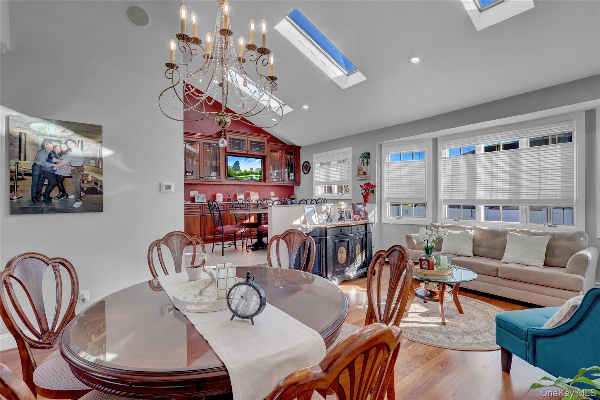 #9 photo, 646 Kildare Crescent, Seaford , NY 11783