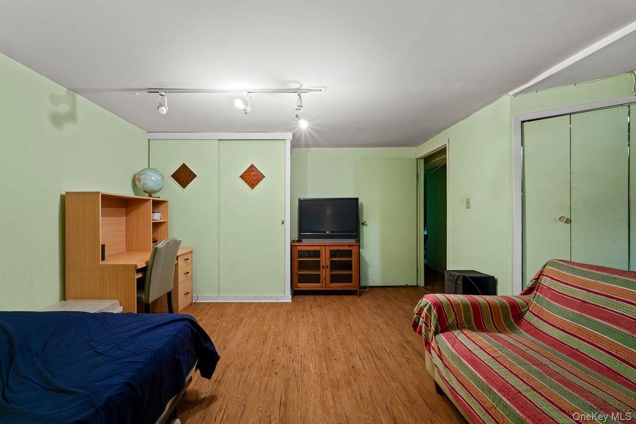 #19 photo, 24058 65th Avenue, Little Neck , NY 11362