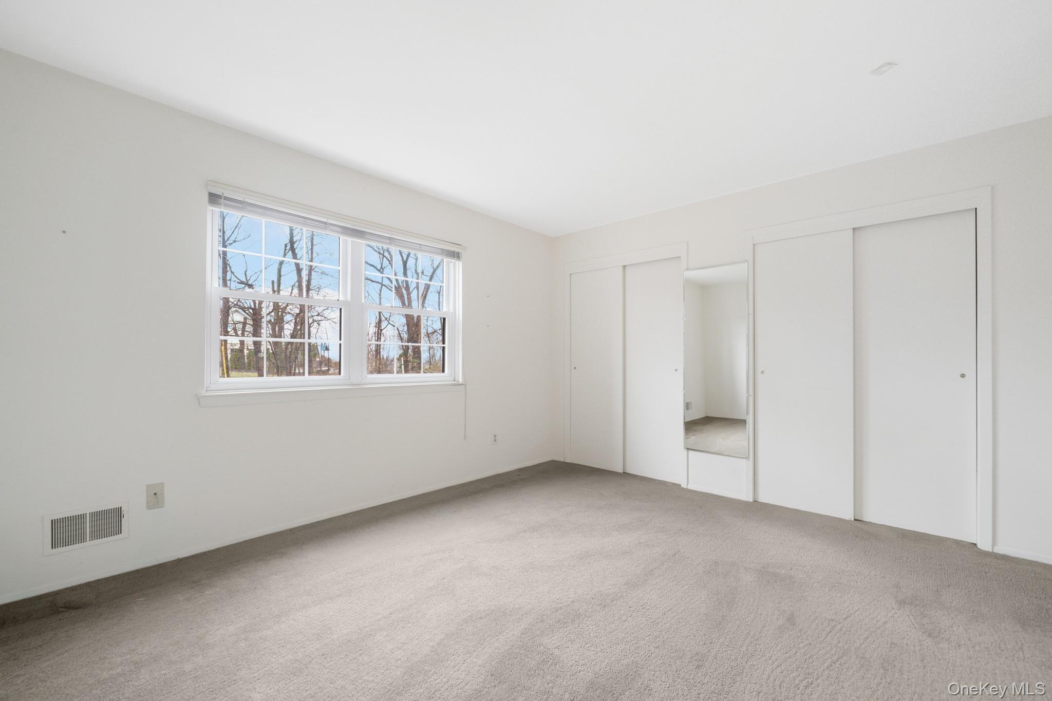 #17 photo, 422 Somerset Drive, Pearl River , NY 10965