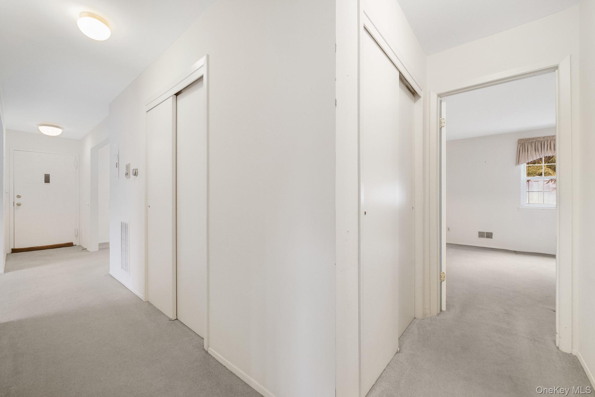 #18 photo, 422 Somerset Drive, Pearl River , NY 10965