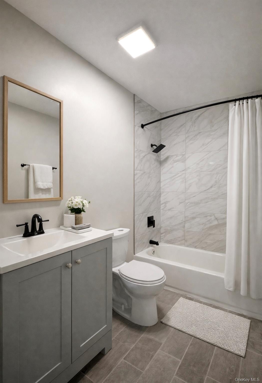 #7 photo, 199 Chambers Street, Newburgh , NY 12550