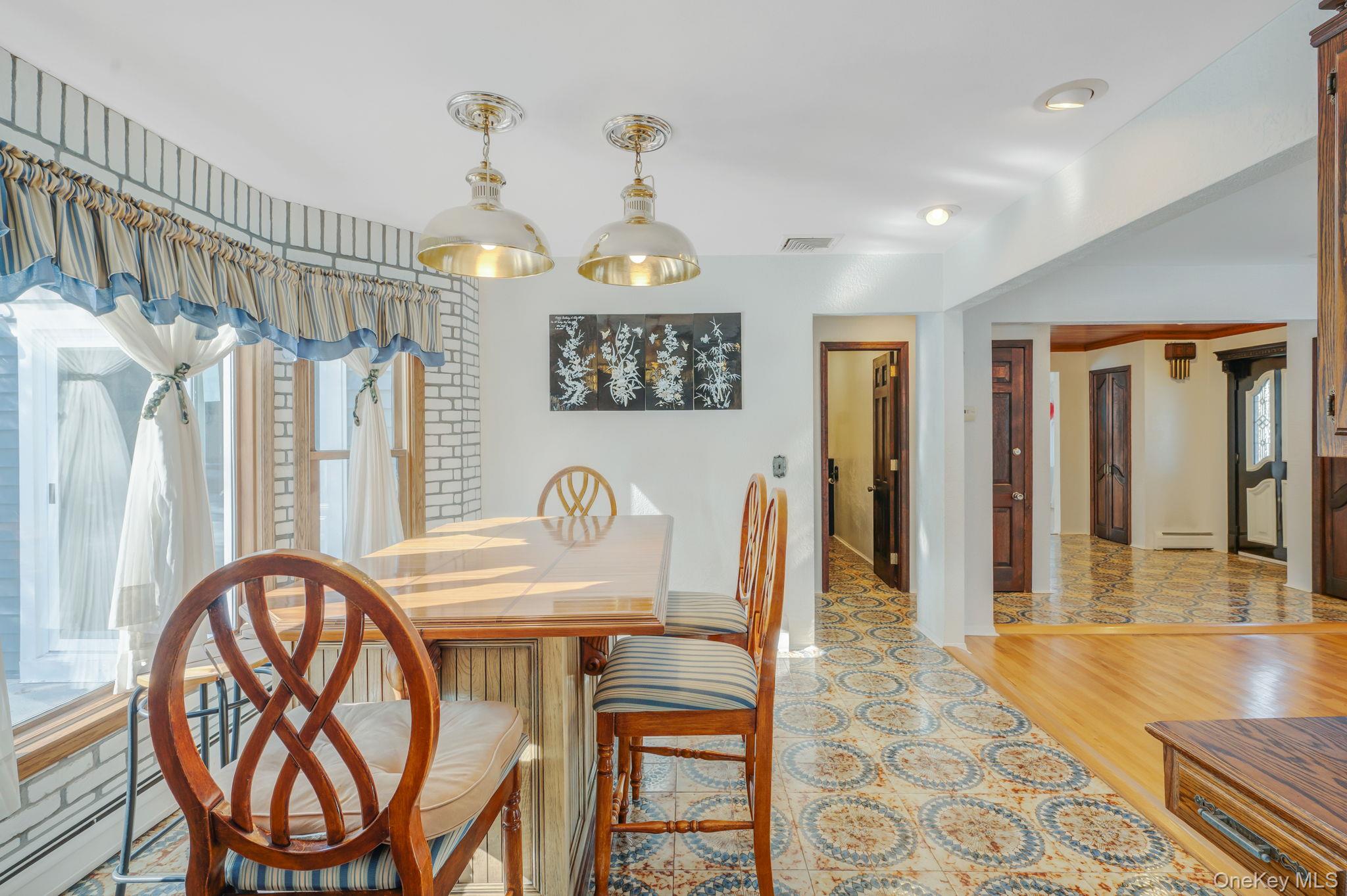 #16 photo, 3 New Jersey Court, Dix Hills , NY 11746