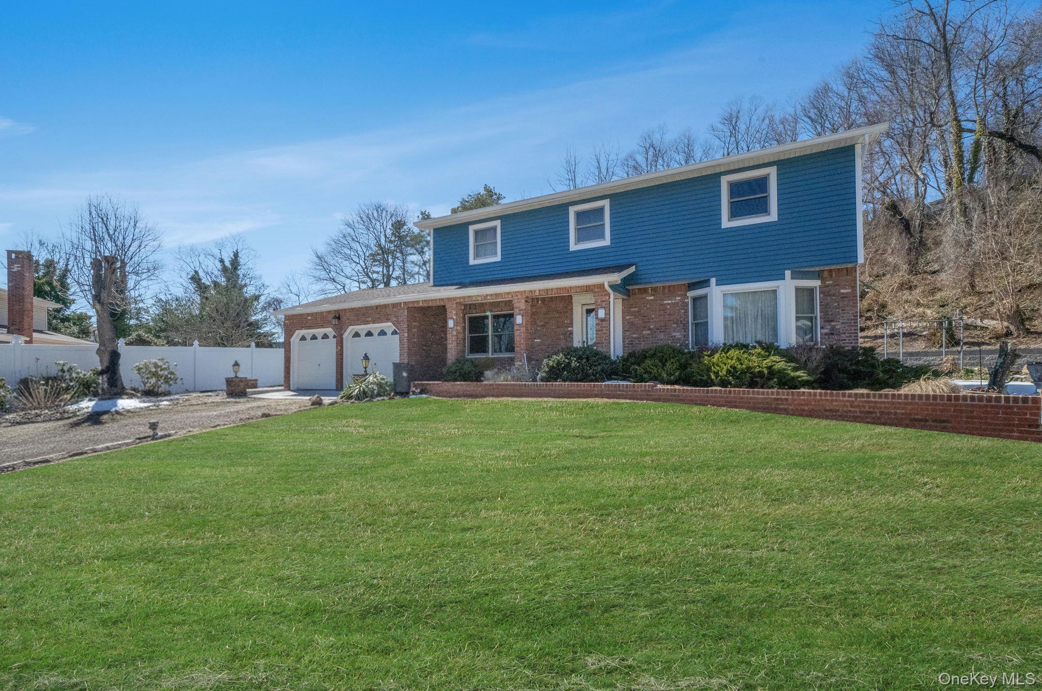 #2 photo, 3 New Jersey Court, Dix Hills , NY 11746