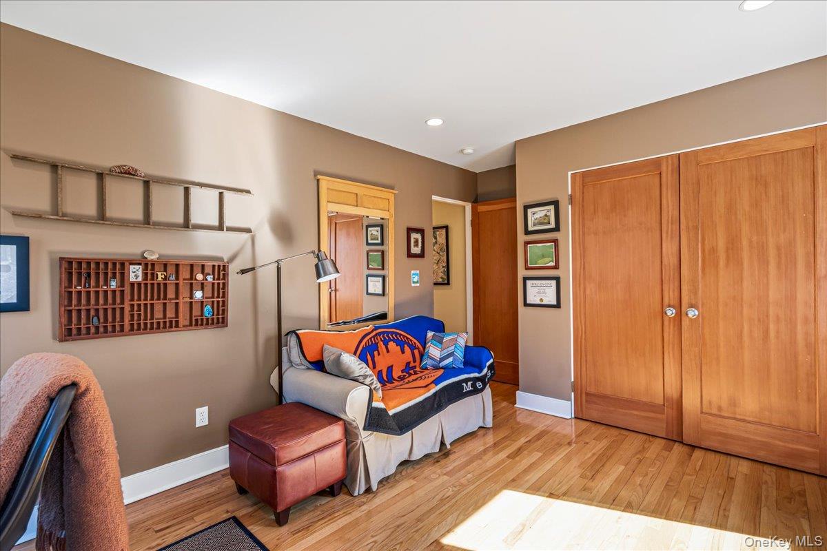 #17 photo, 24 Tanglewood Trail, সাফোক কাউন্টি Hampton Bays , NY 11946