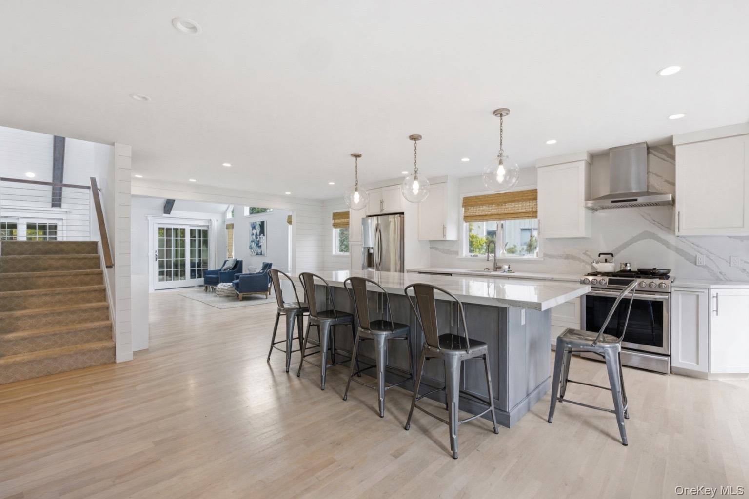 #3 photo, 1 Canal Way, Hampton Bays , NY 11946