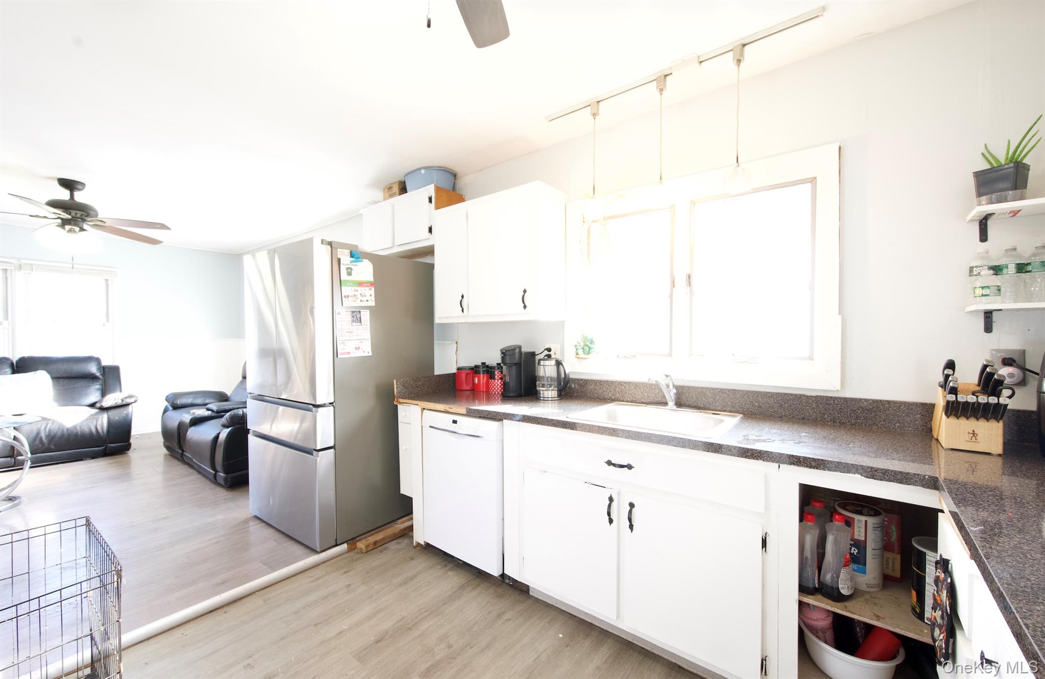 #4 photo, 64 Beech Avenue, Farmingville , NY 11738