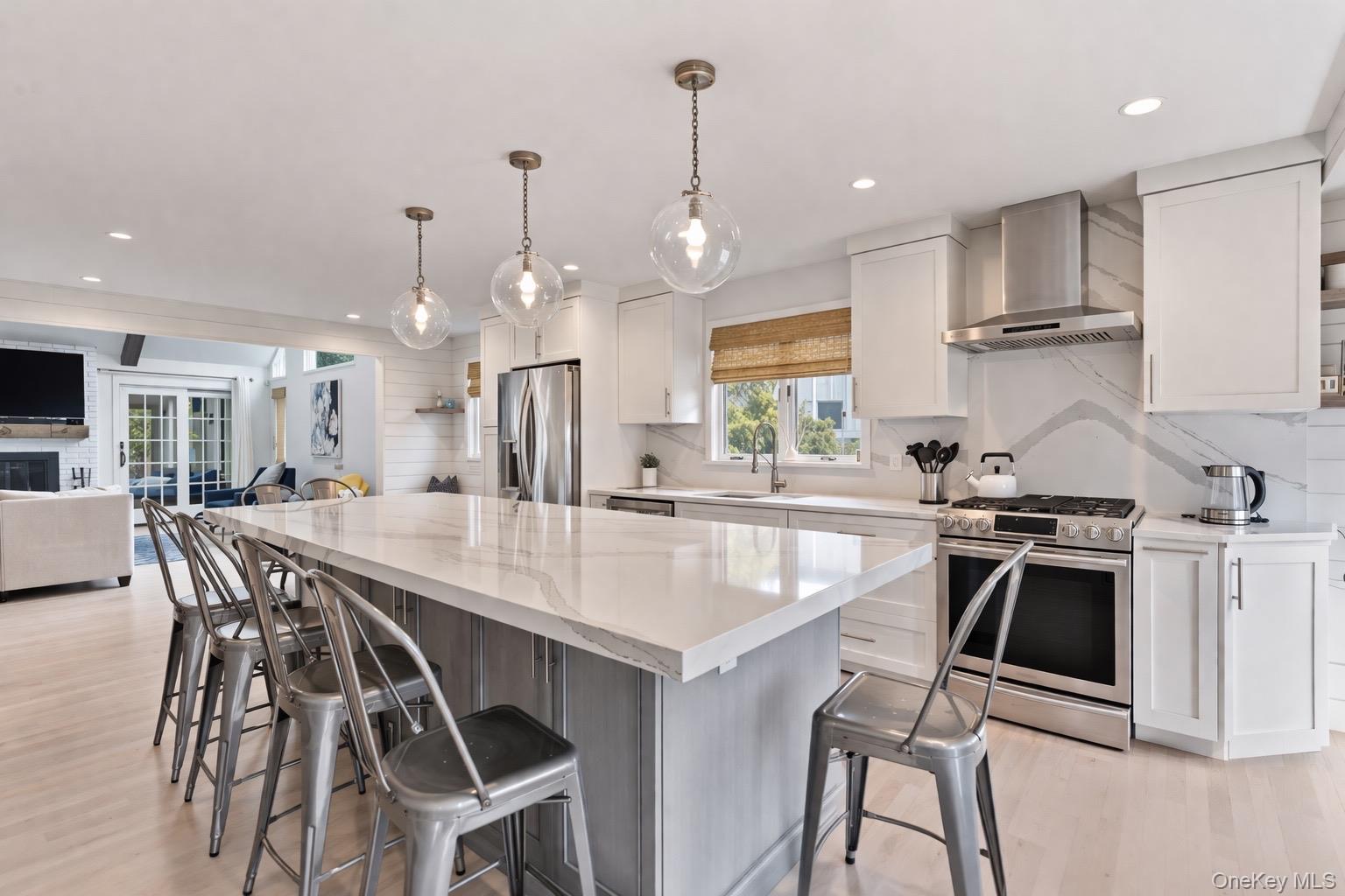 #10 photo, 1 Canal Way, Hampton Bays , NY 11946