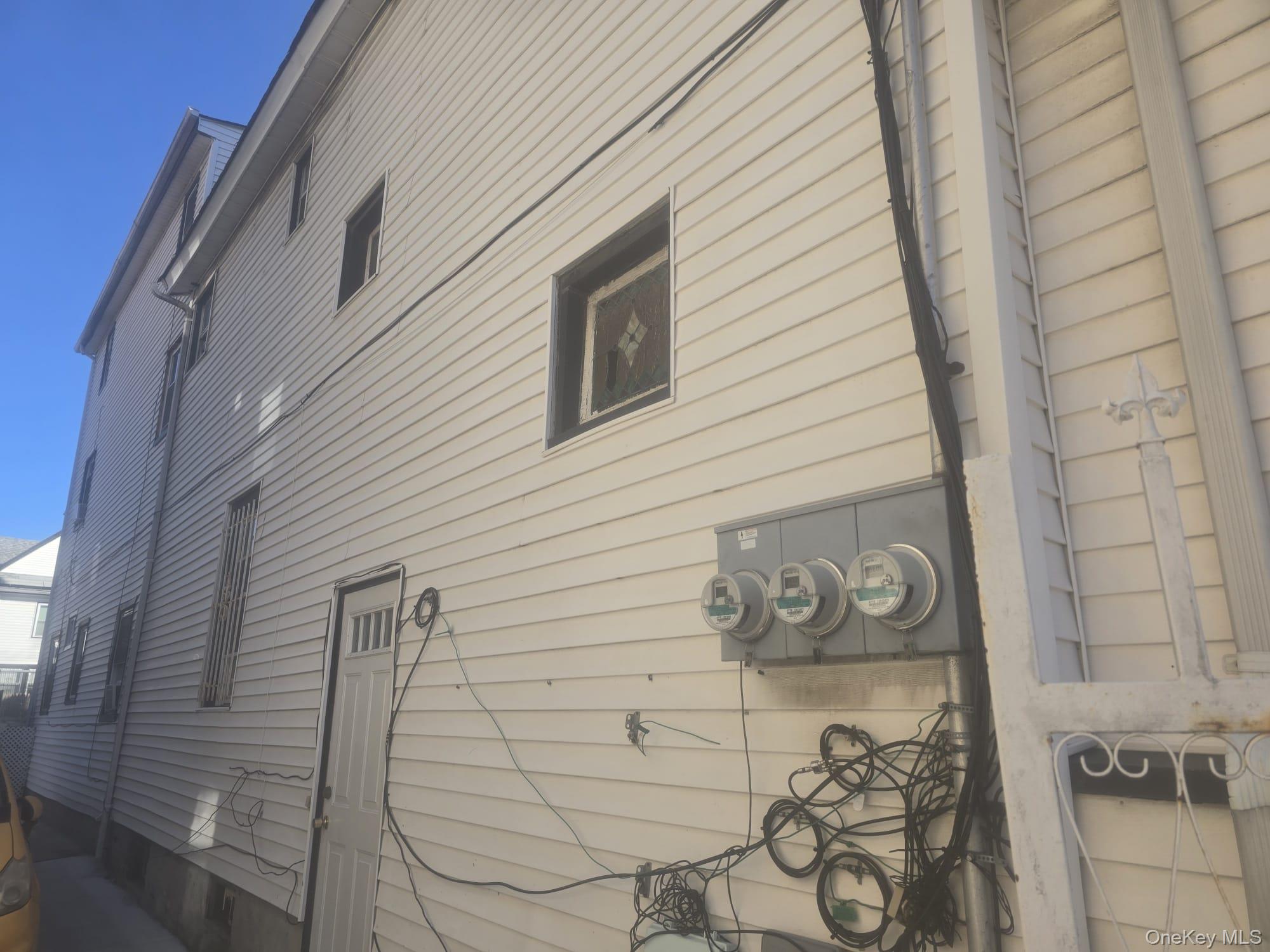 #2 photo, 97-19 120th Street, Richmond Hill , NY 11419