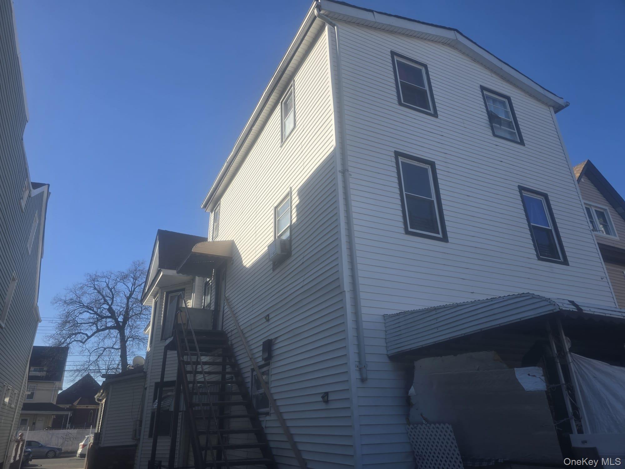 #5 photo, 97-19 120th Street, Richmond Hill , NY 11419