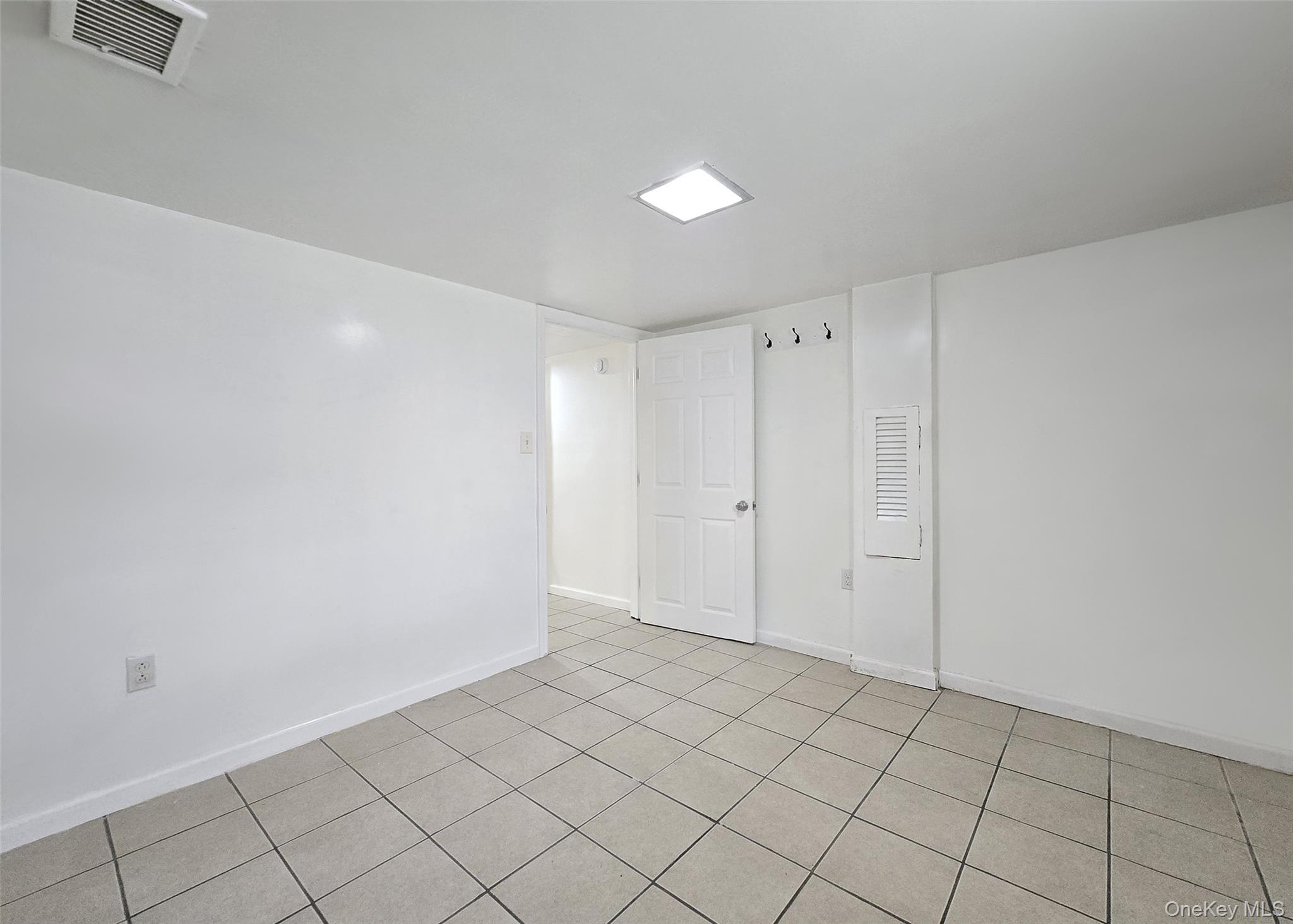 #15 photo, 43 McAlester Avenue, Hicksville , NY 11801