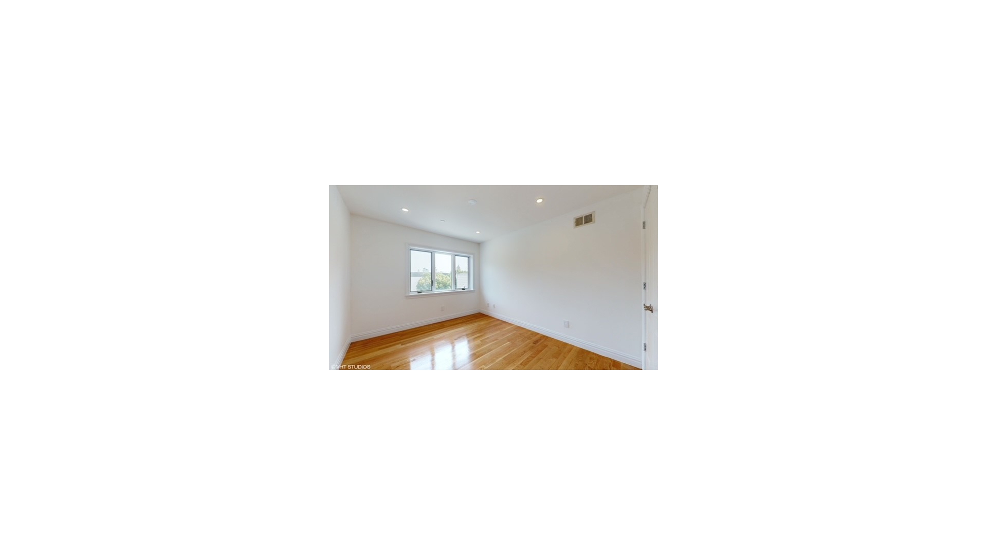 #7 photo, 82 E 5TH Street, Windsor Terrace , NY 11218