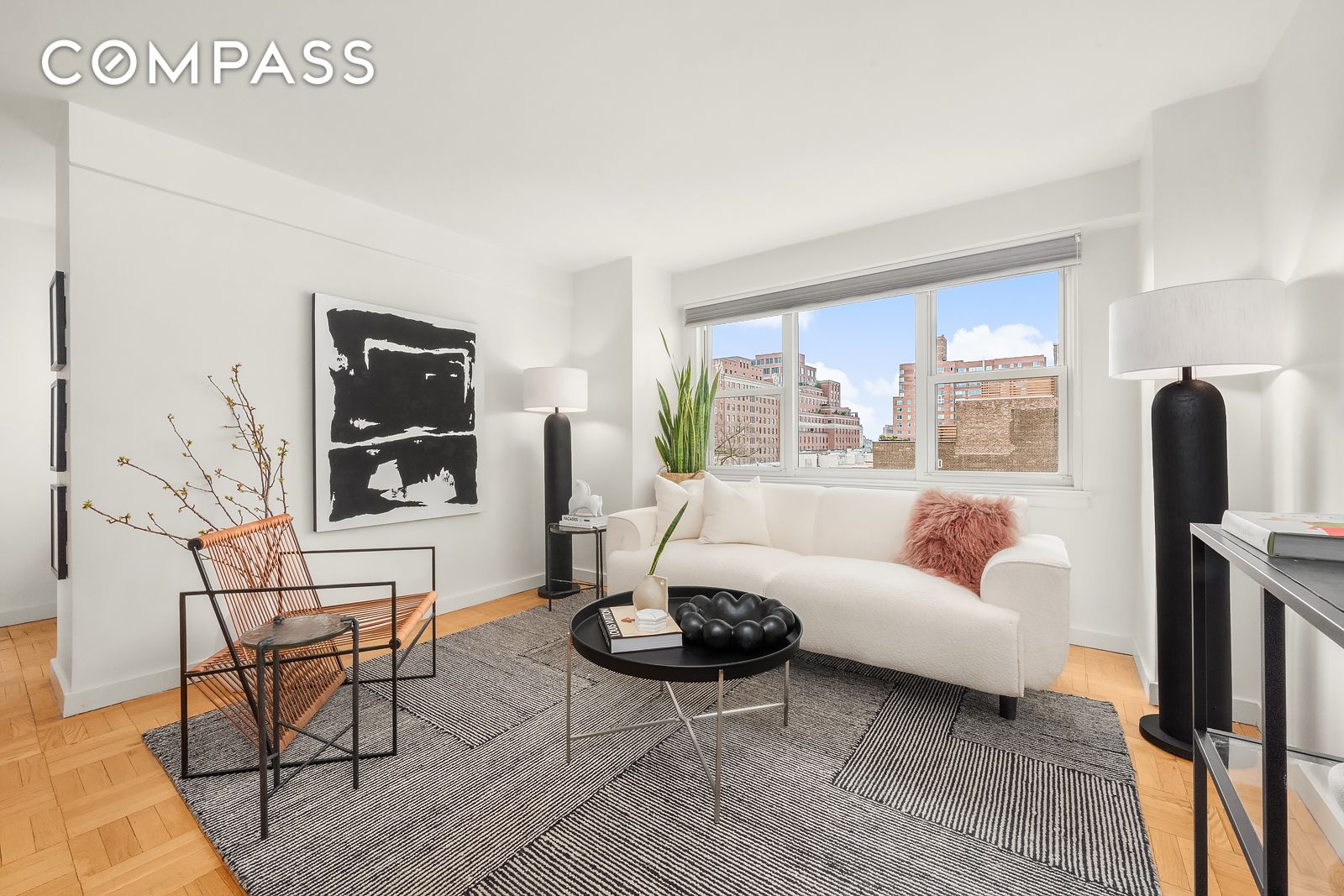 #4 photo, 101 W 12th Street, West Village , NY 10011