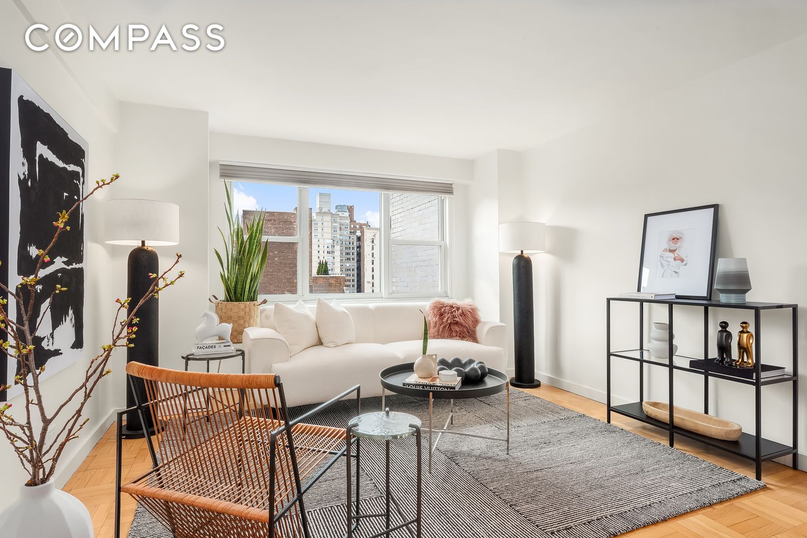 #5 photo, 101 W 12th Street, West Village , NY 10011