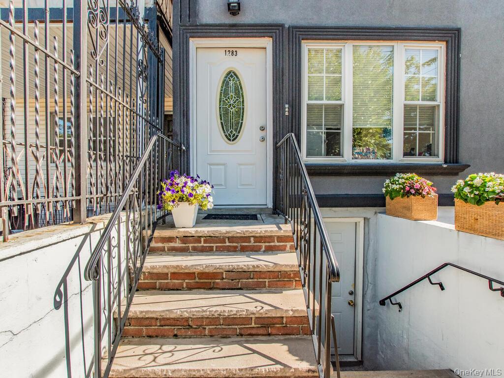 #1 photo, 1283 E 223rd Street, Bronx , NY 10466