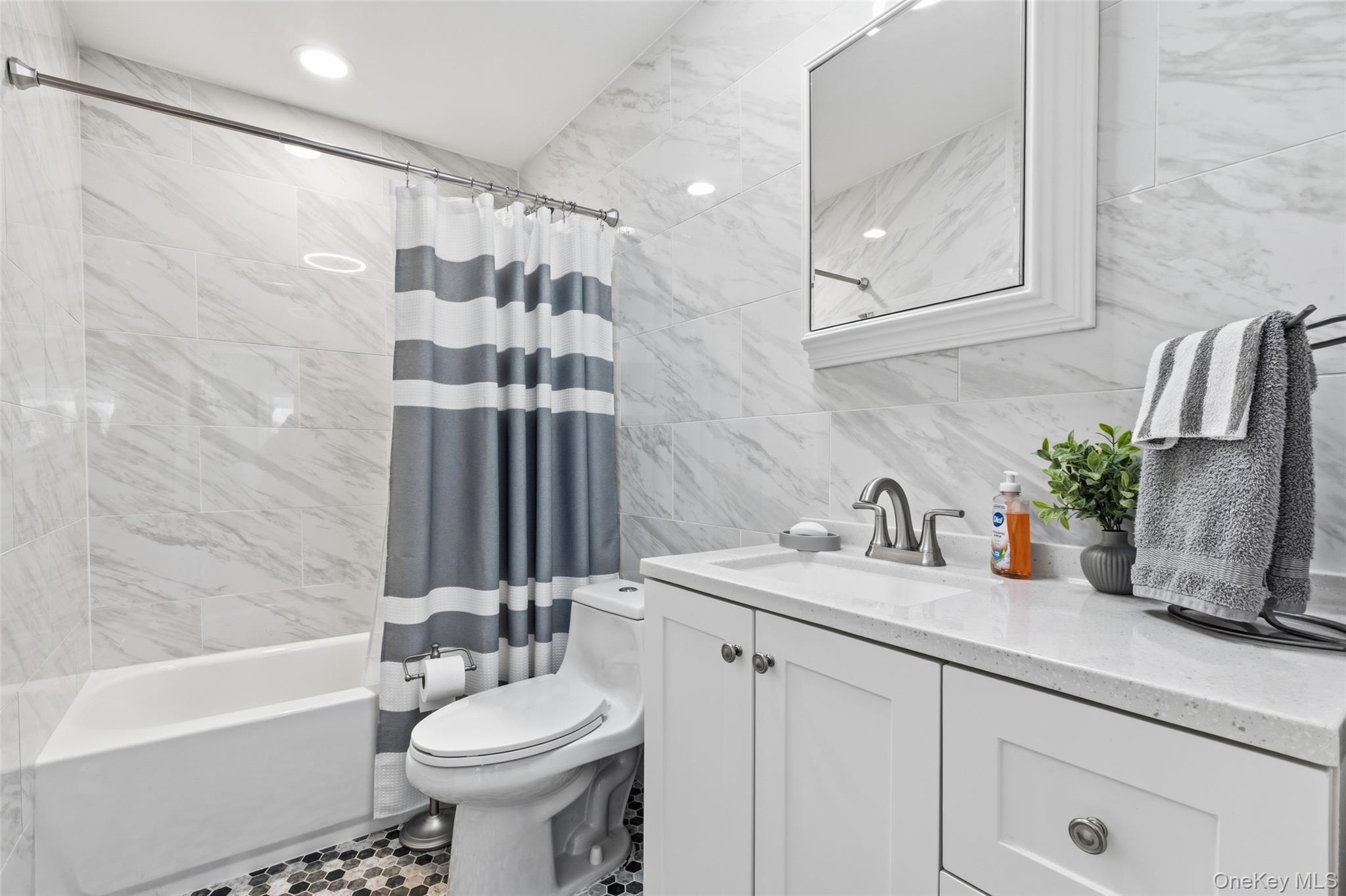 #17 photo, 39 Benjamin Road, Mahopac , NY 10541