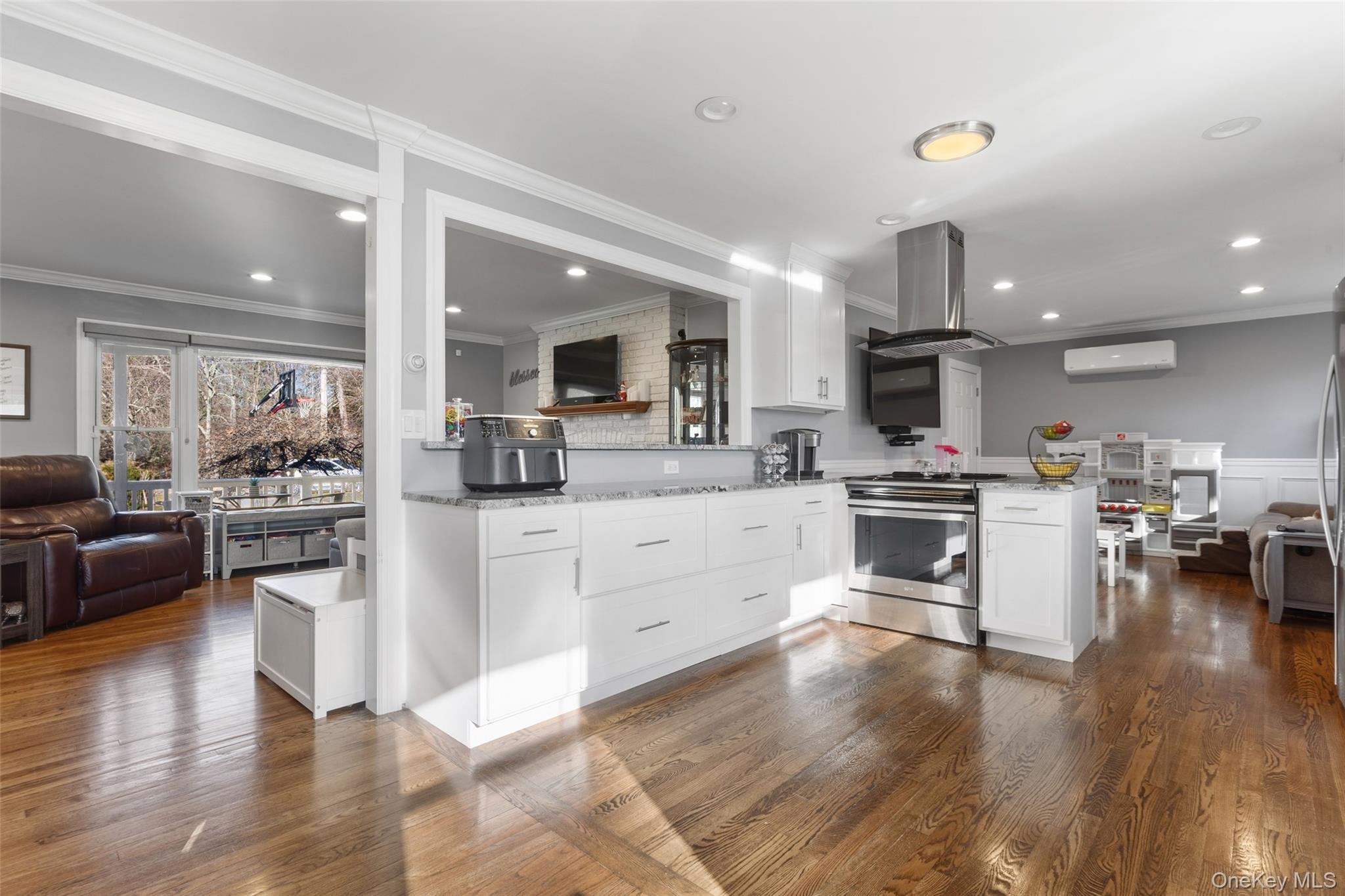 #9 photo, 39 Benjamin Road, Mahopac , NY 10541