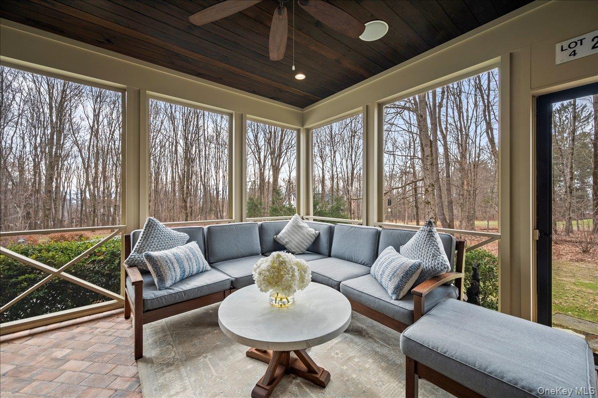 #19 photo, 5 Cottage Road, Hopewell Junction , NY 12533