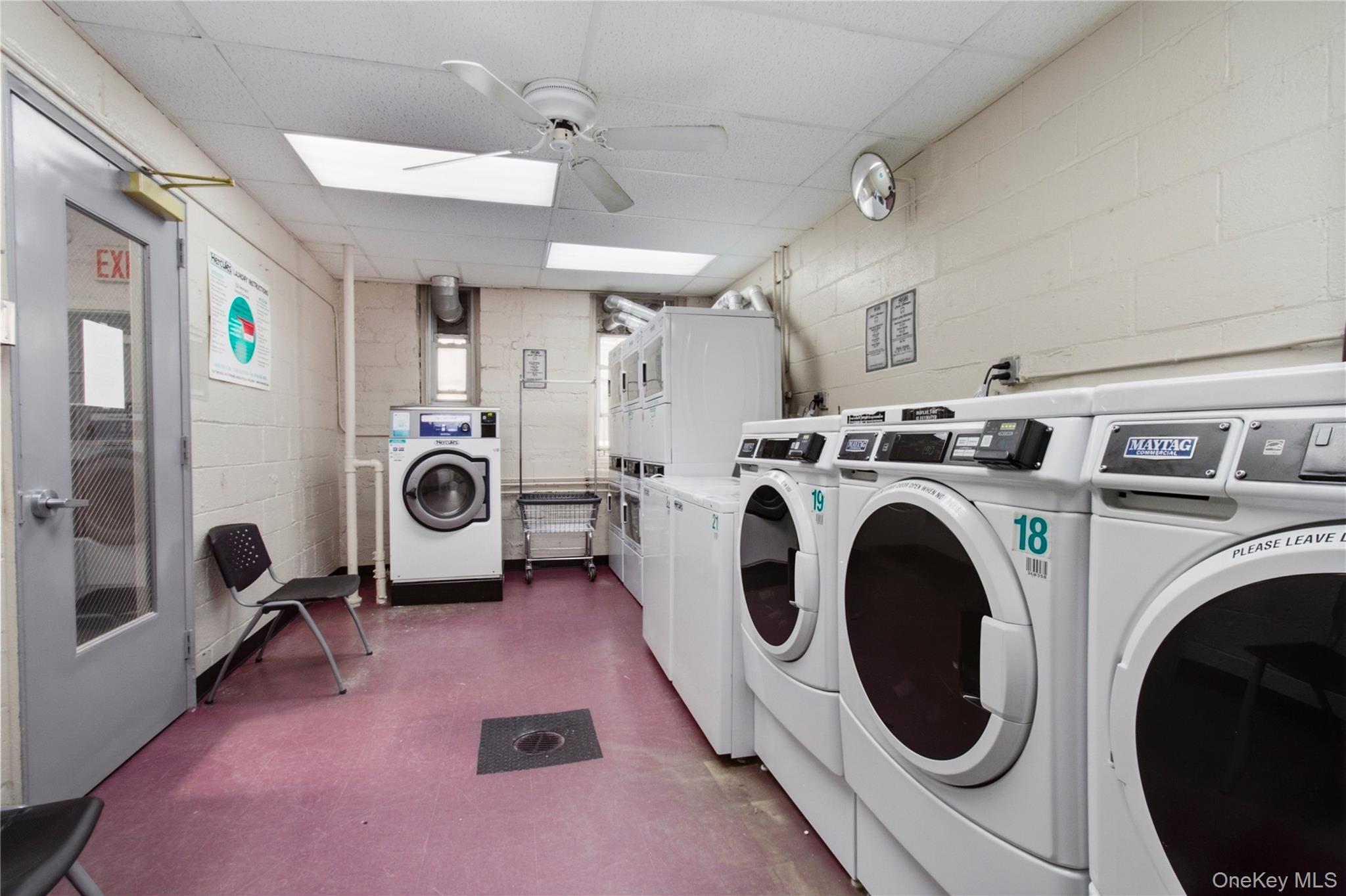 #20 photo, 245 Rumsey Road, Yonkers , NY 10701