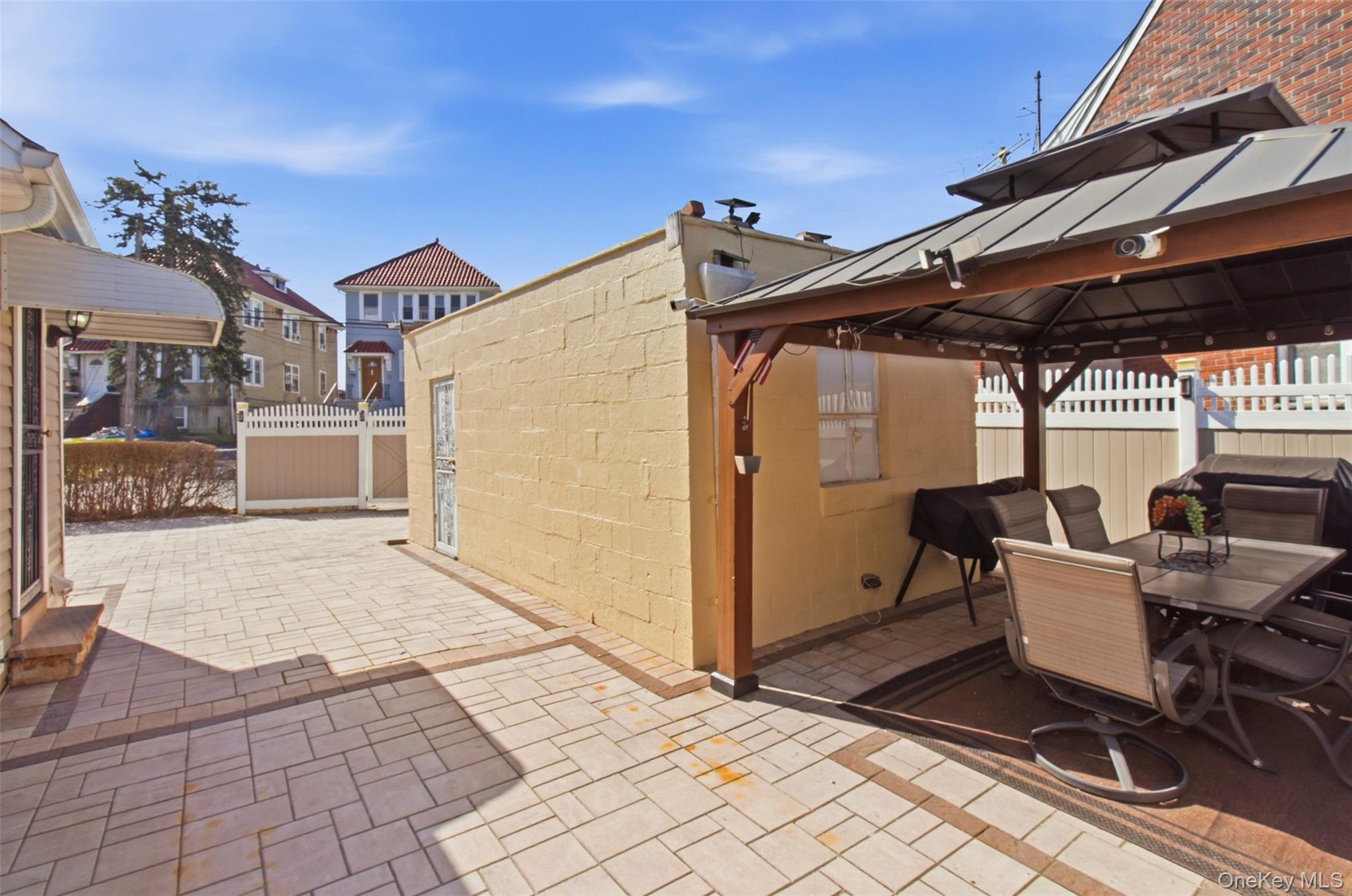 #17 photo, 620 S 9th Avenue, Mount Vernon , NY 10550