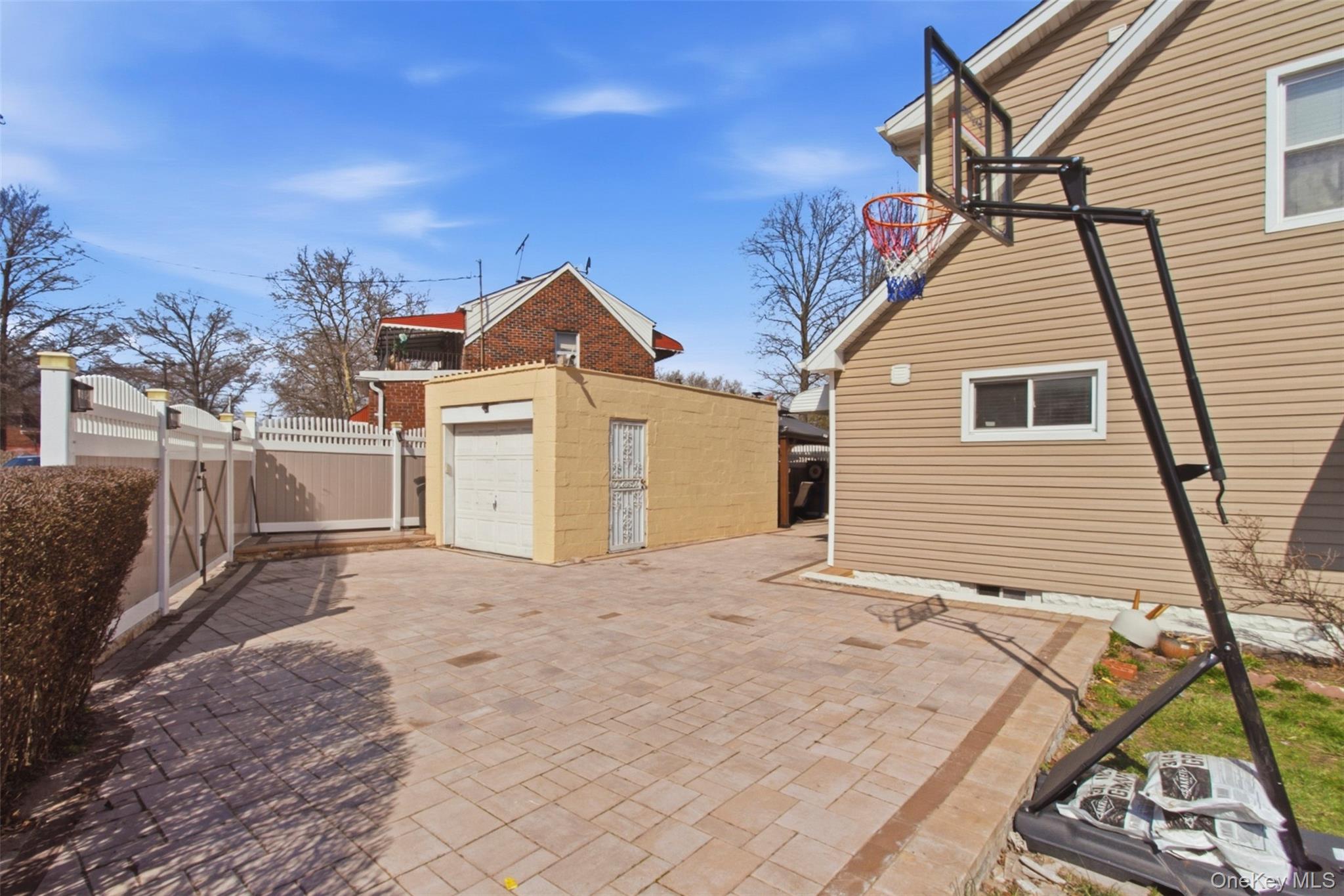 #19 photo, 620 S 9th Avenue, Mount Vernon , NY 10550